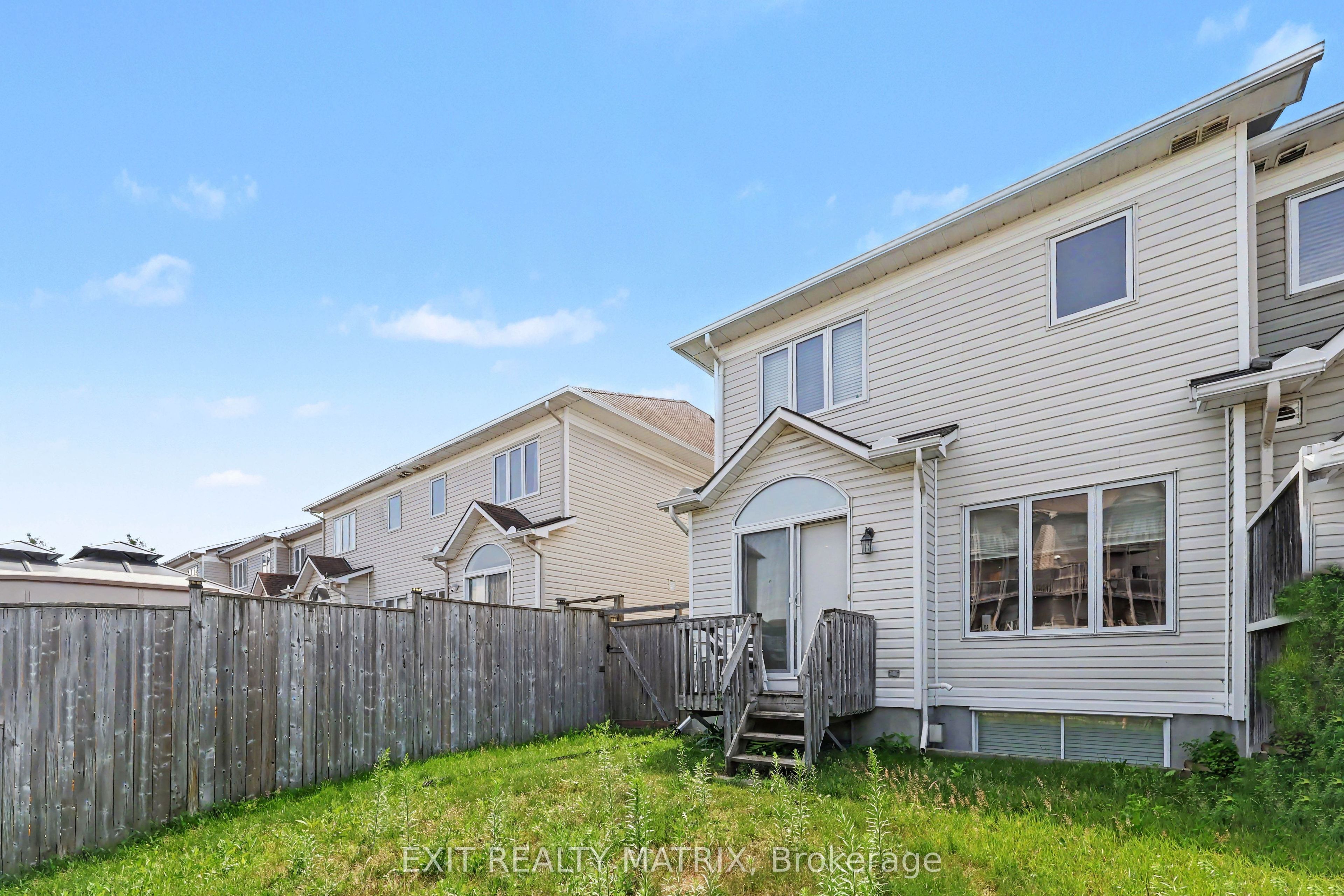 416 Goldenbrook Way Property Photo 8