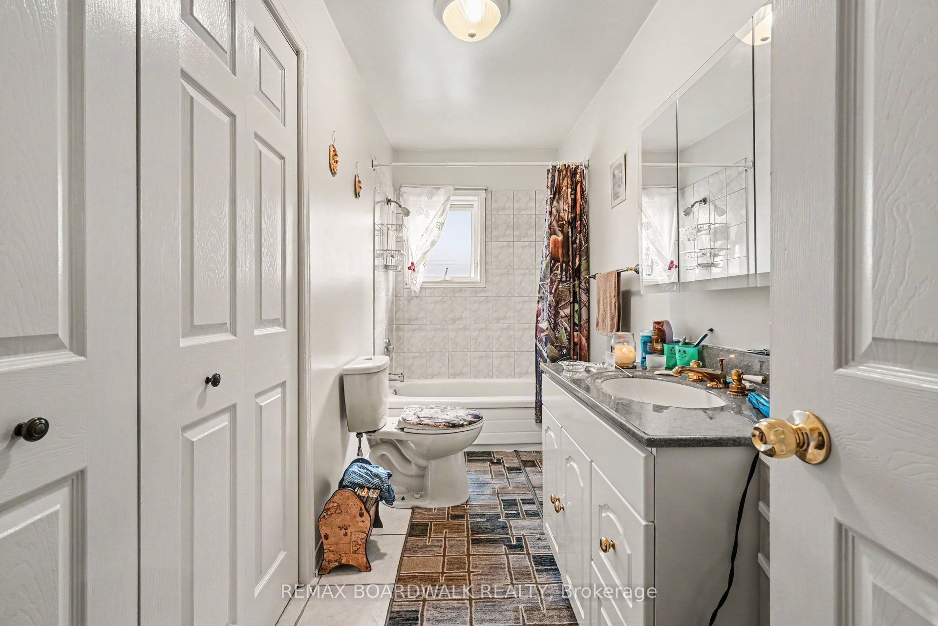46 Jolliet Avenue Property Photo 6