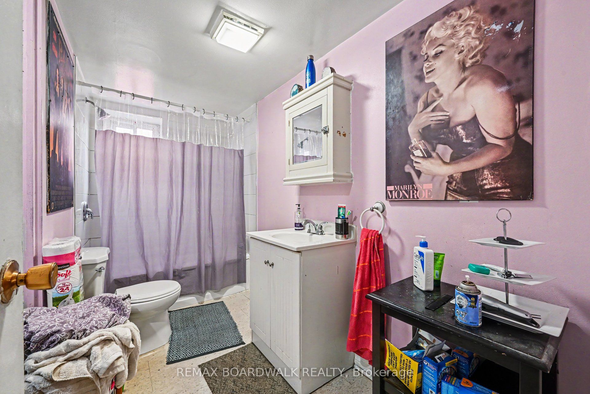 46 Jolliet Avenue Property Photo 8