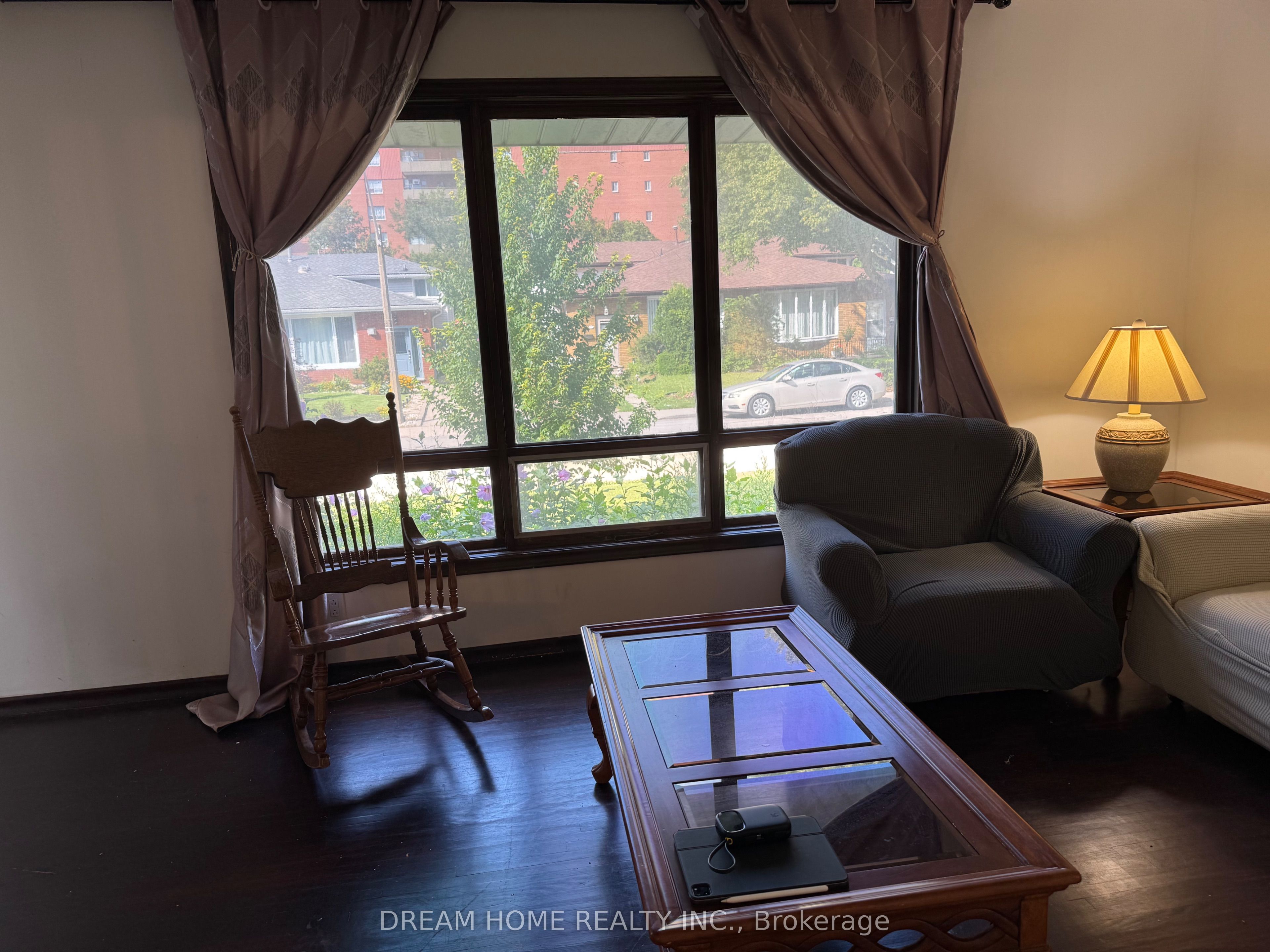 48 Meadowlark Drive Property Photo 6