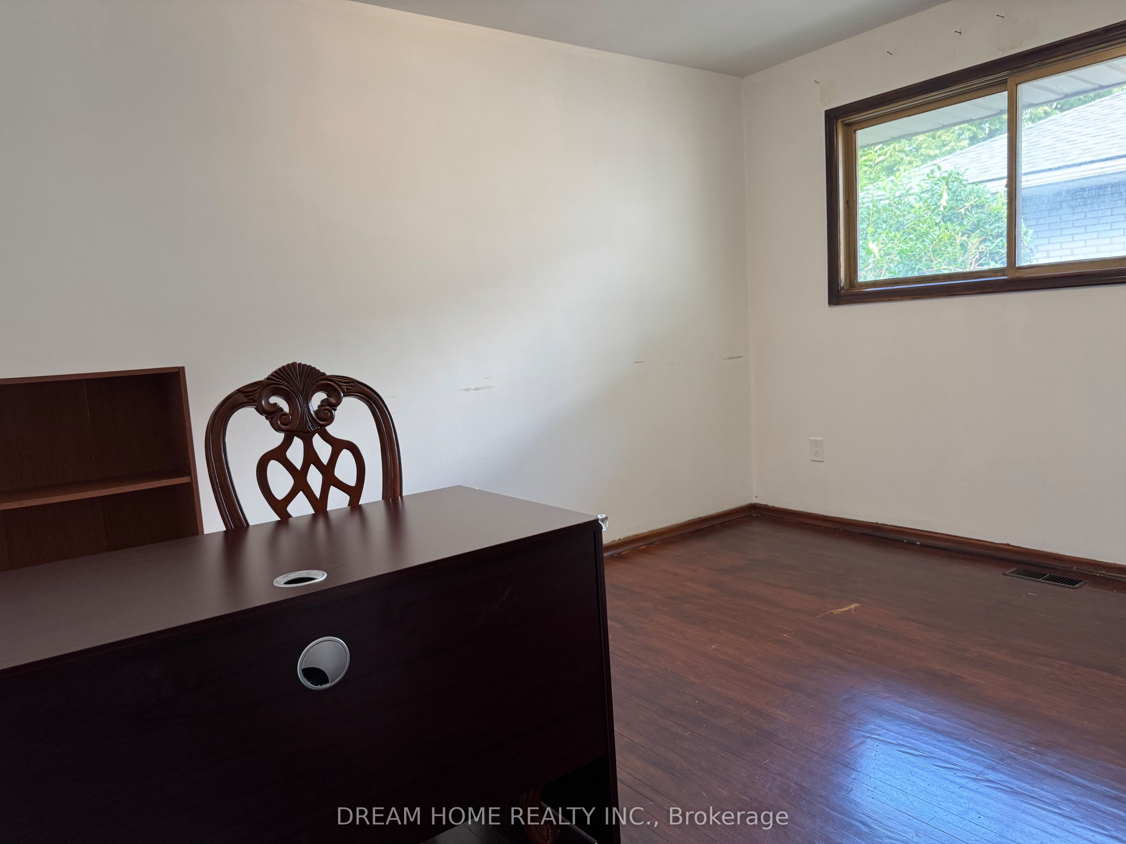 48 Meadowlark Drive Property Photo 17