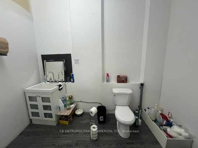 179 King Street E Property Photo 6