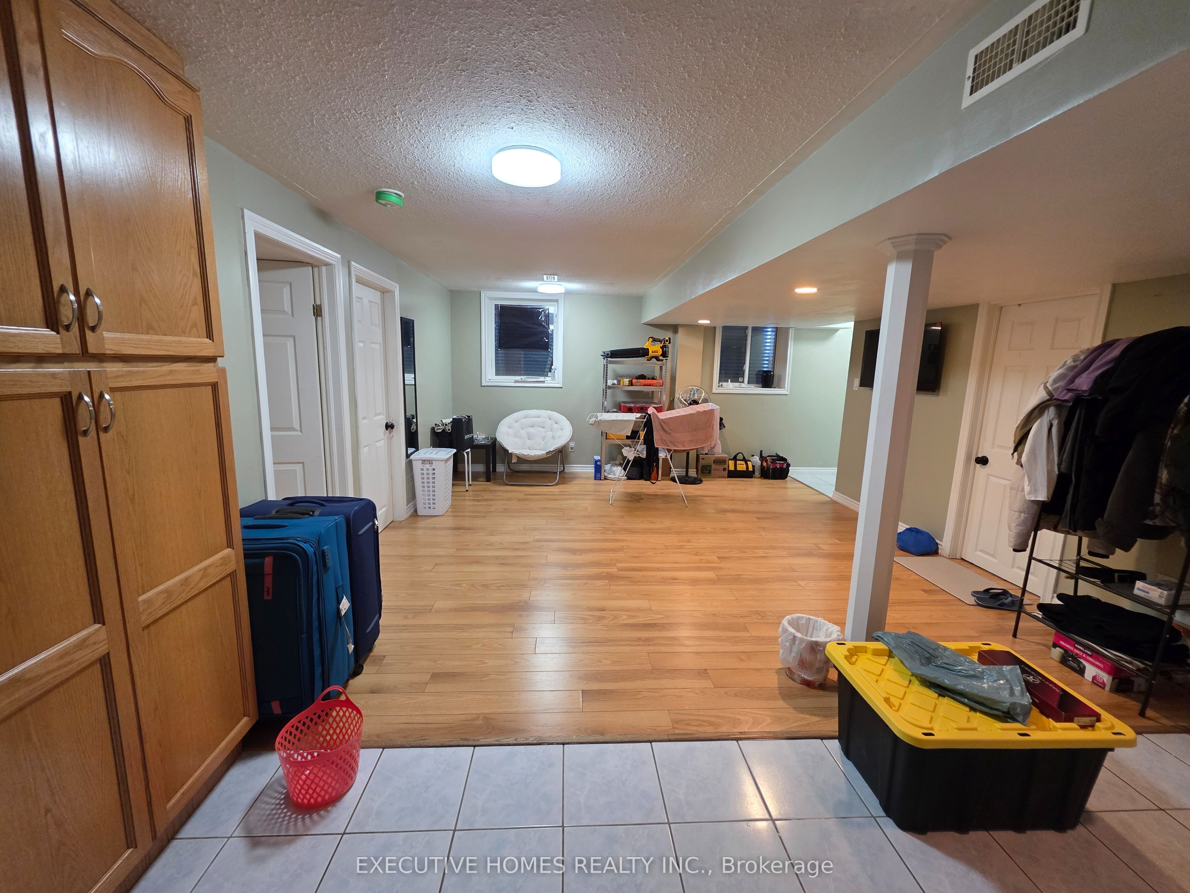 35 Claudette Gate Property Photo 2