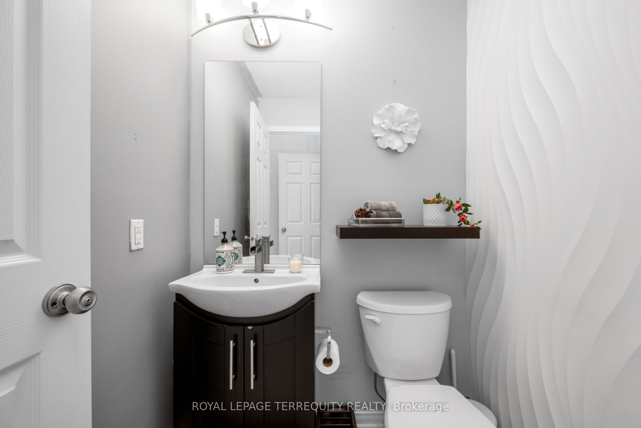 433 Callisto Way Property Photo 19