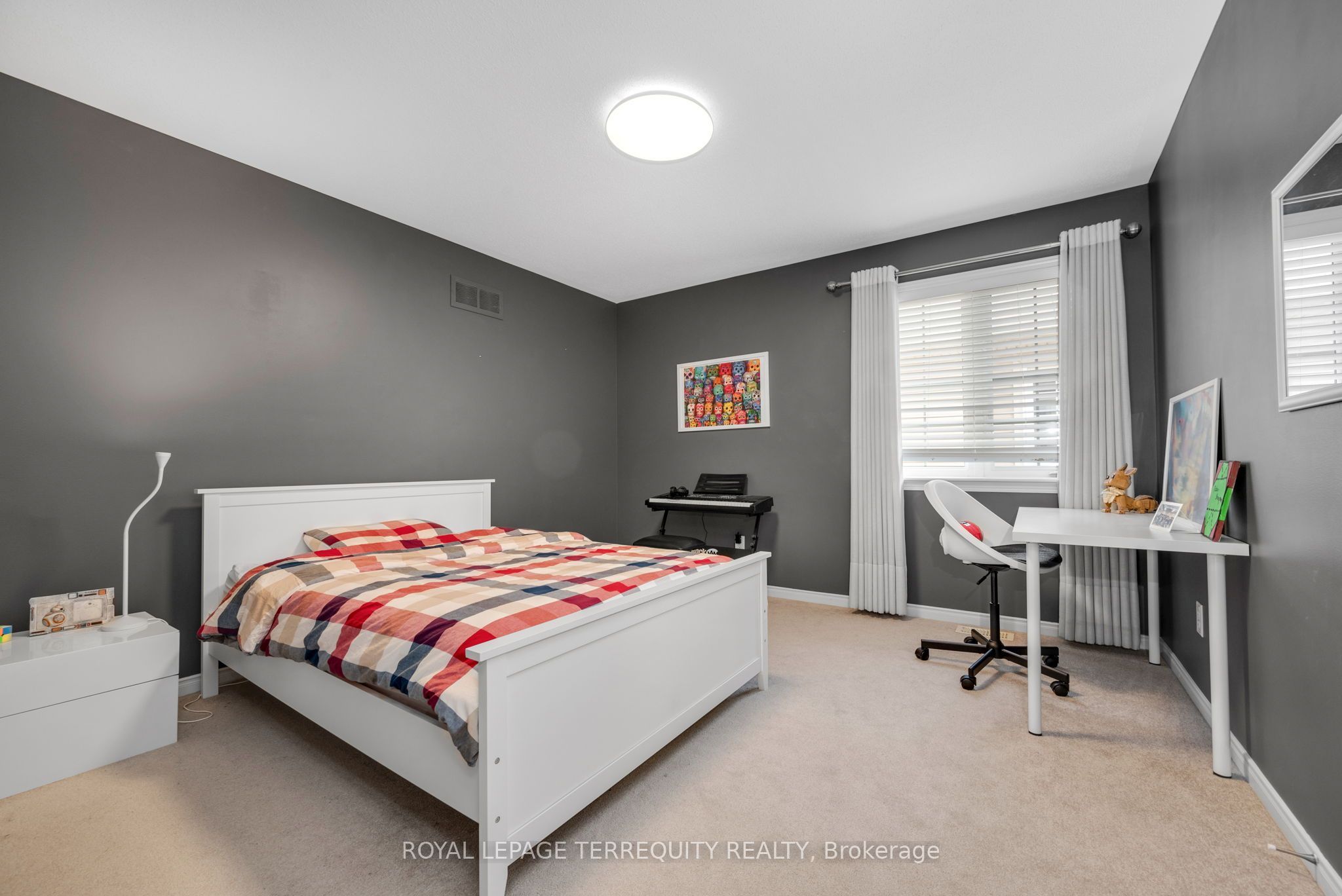 433 Callisto Way Property Photo 27