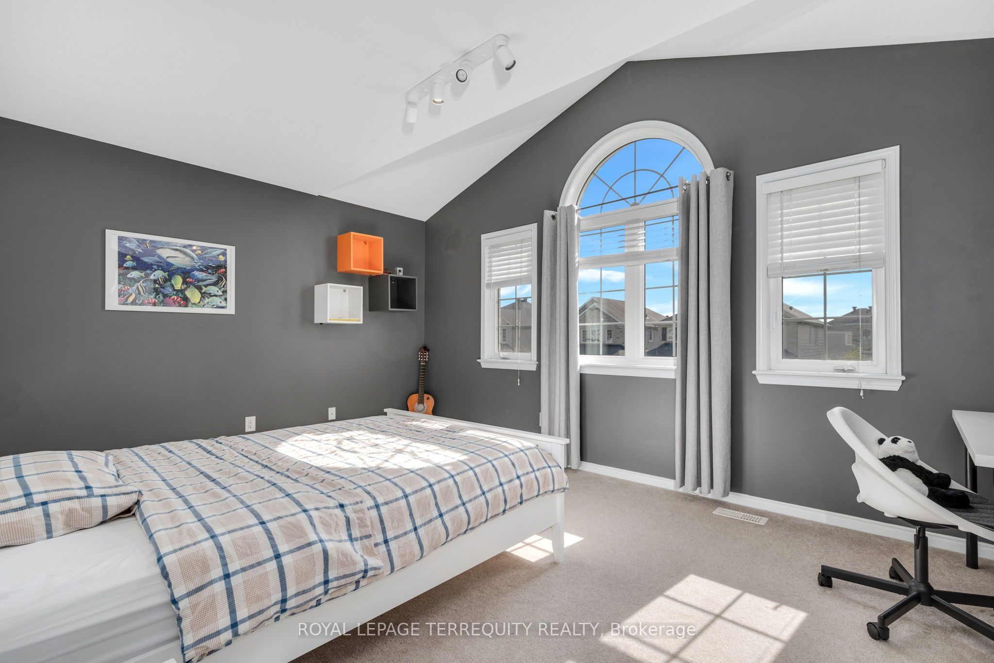 433 Callisto Way Property Photo 29