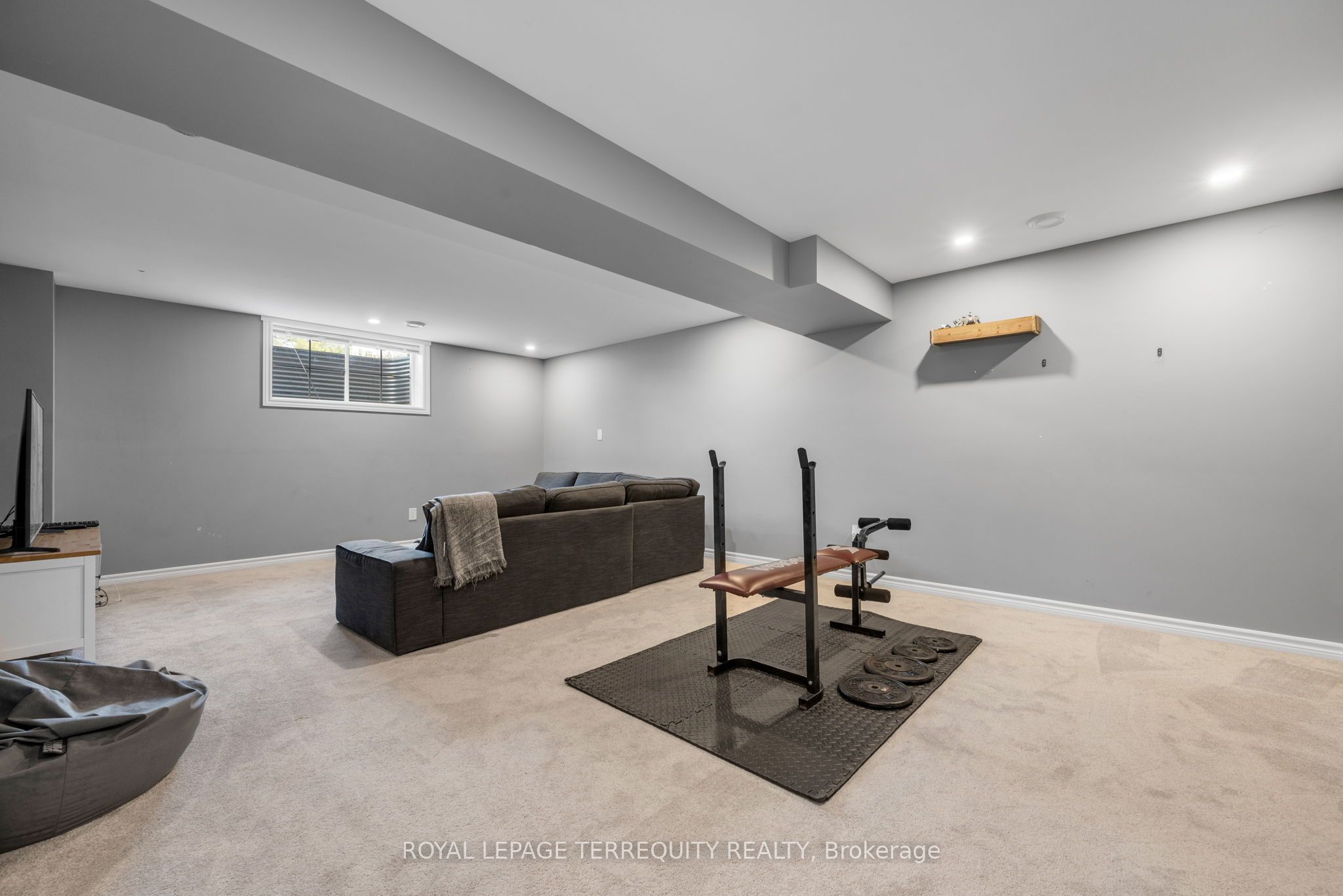 433 Callisto Way Property Photo 35