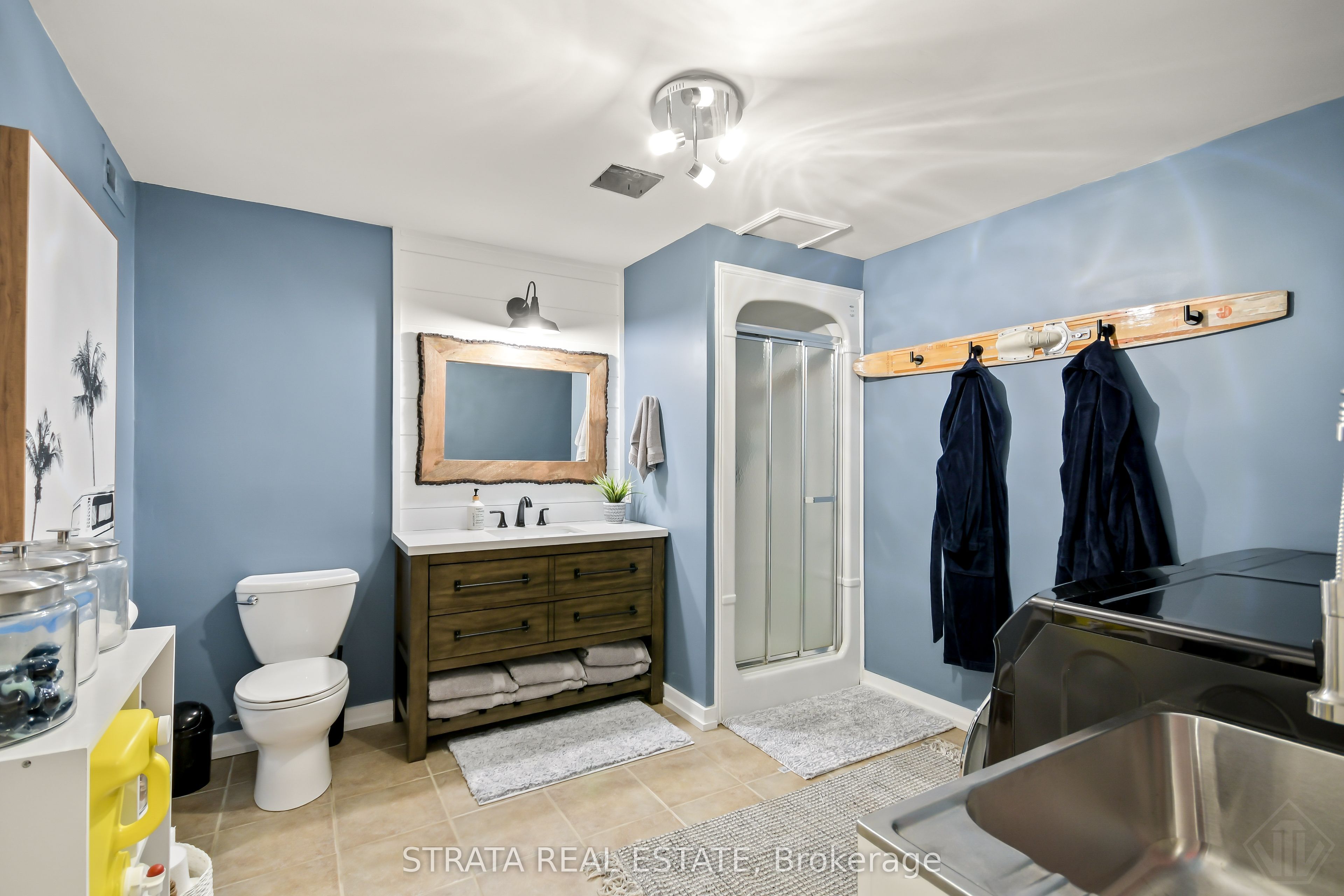 1003 Calgary Drive Property Photo 24