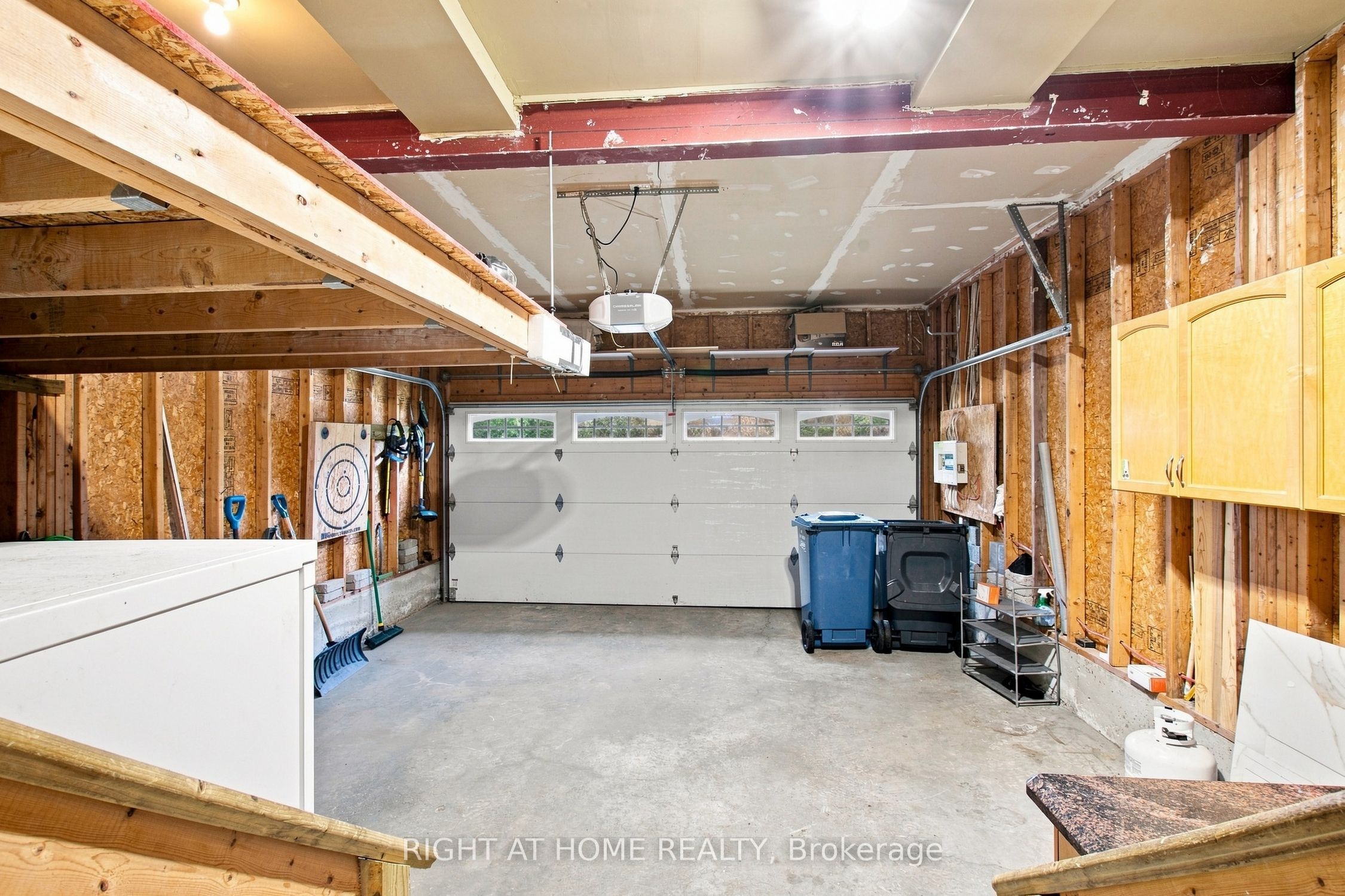 187 Clairfields Drive E Property Photo 24