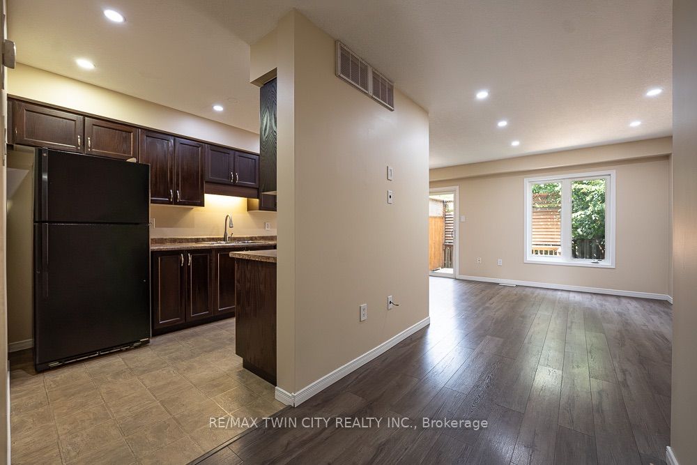20 David Bergey Drive A8 Property Photo 10