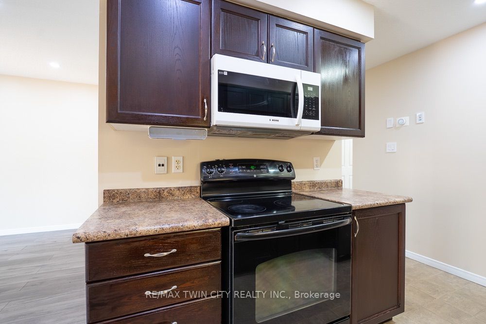 20 David Bergey Drive A8 Property Photo 15
