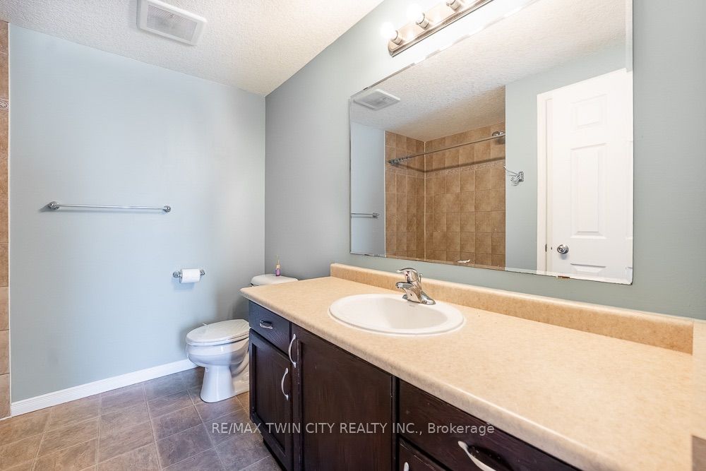 20 David Bergey Drive A8 Property Photo 17