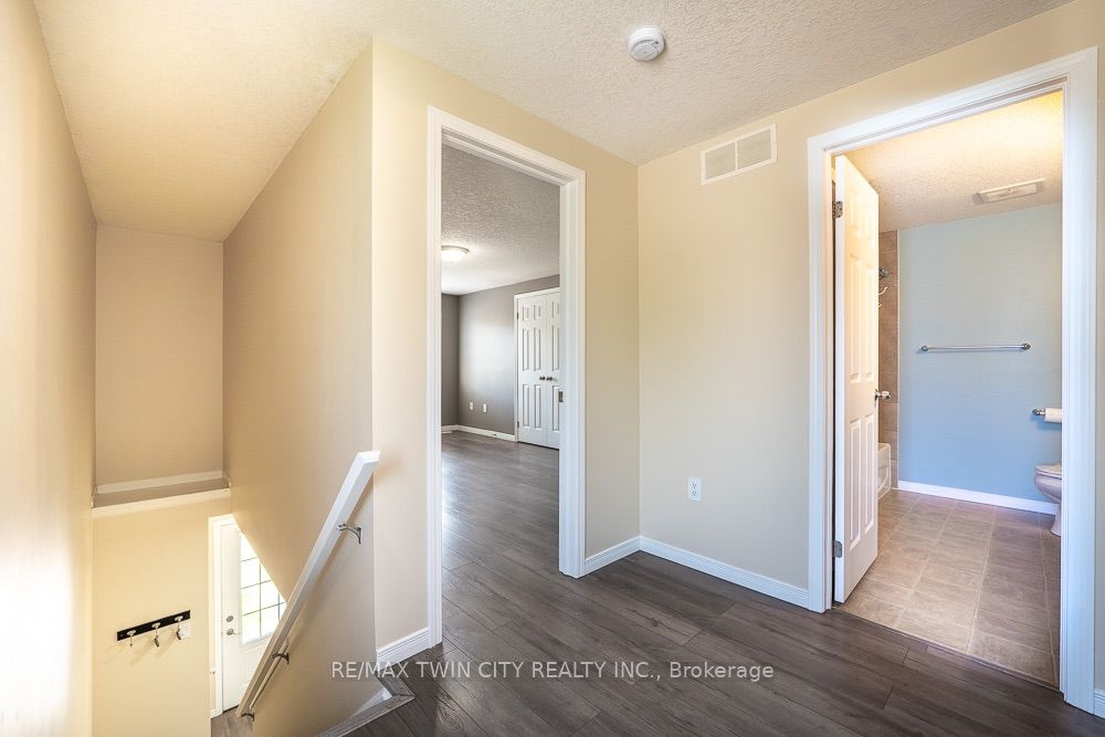 20 David Bergey Drive A8 Property Photo 23
