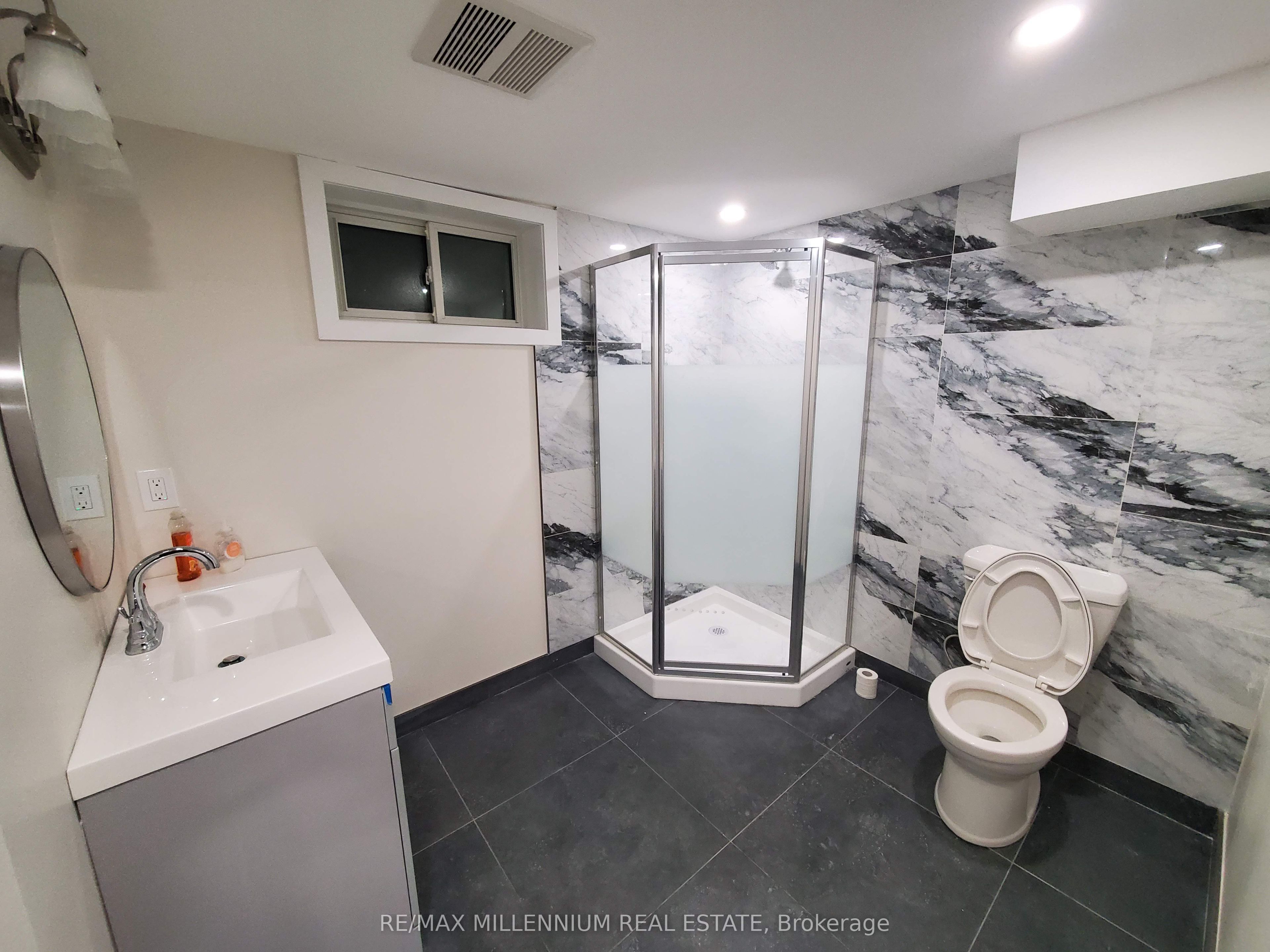 491 Blake Street Property Photo 2