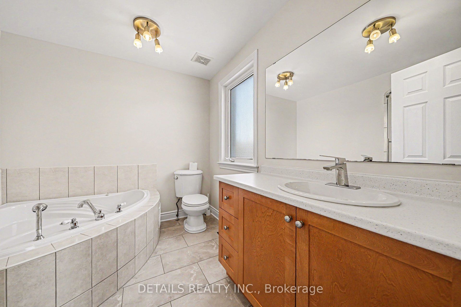 261 Parkin Circle Property Photo 12