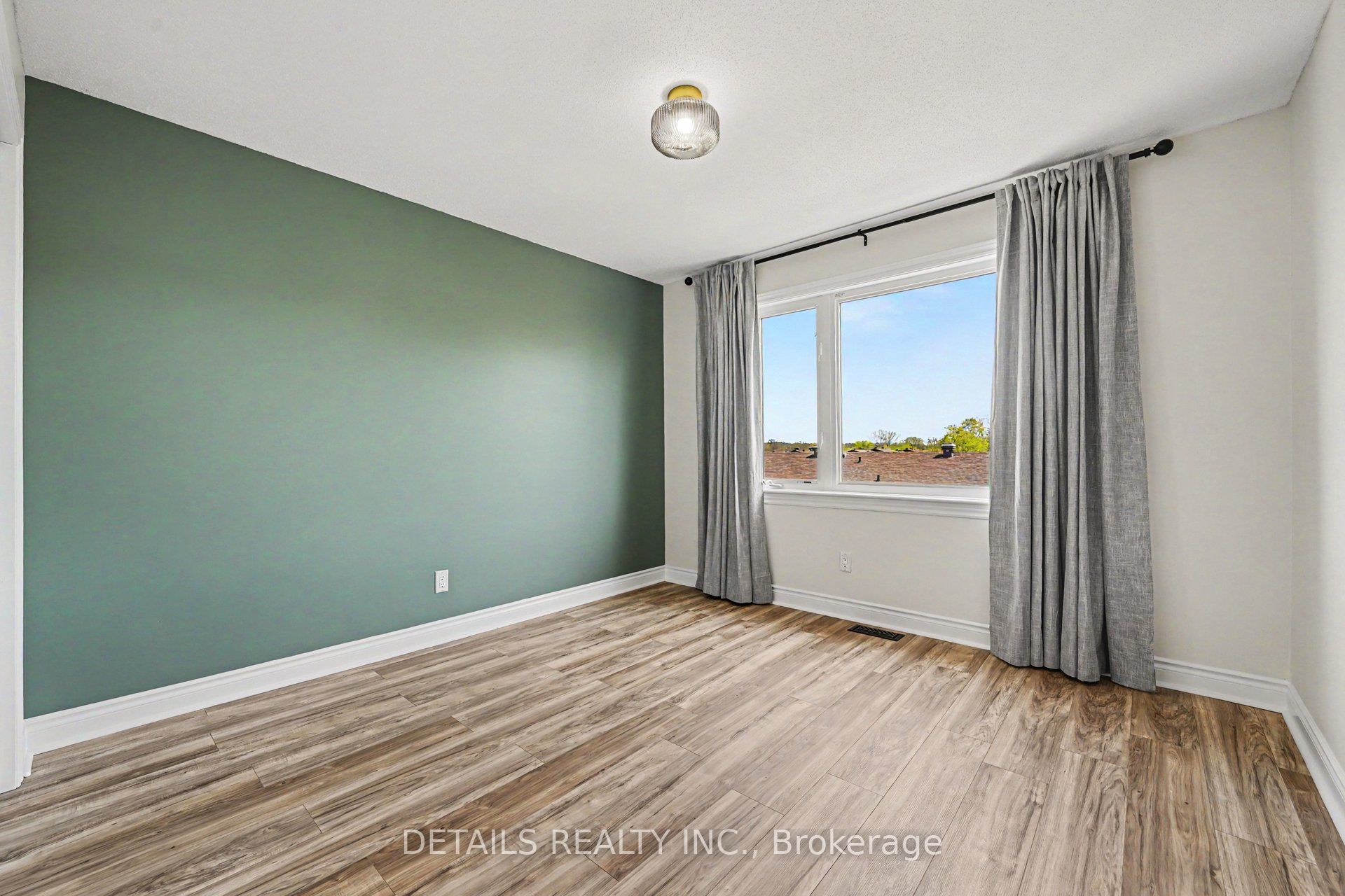 261 Parkin Circle Property Photo 17