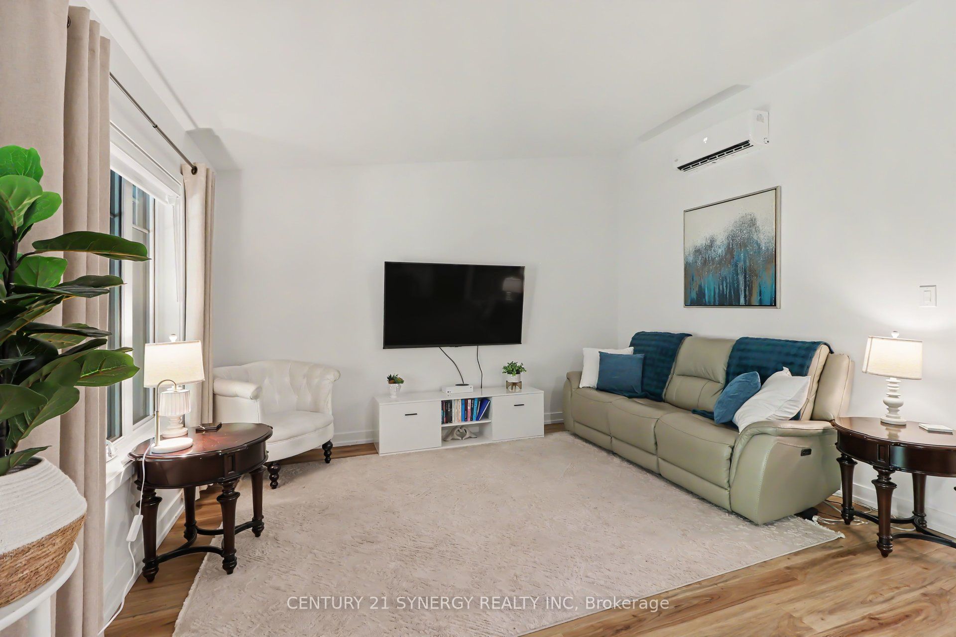 99 St-moritz Terrace 406 Property Photo 5