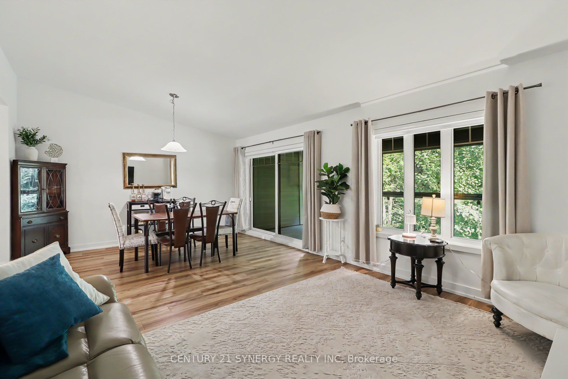 99 St-moritz Terrace 406 Property Photo 6