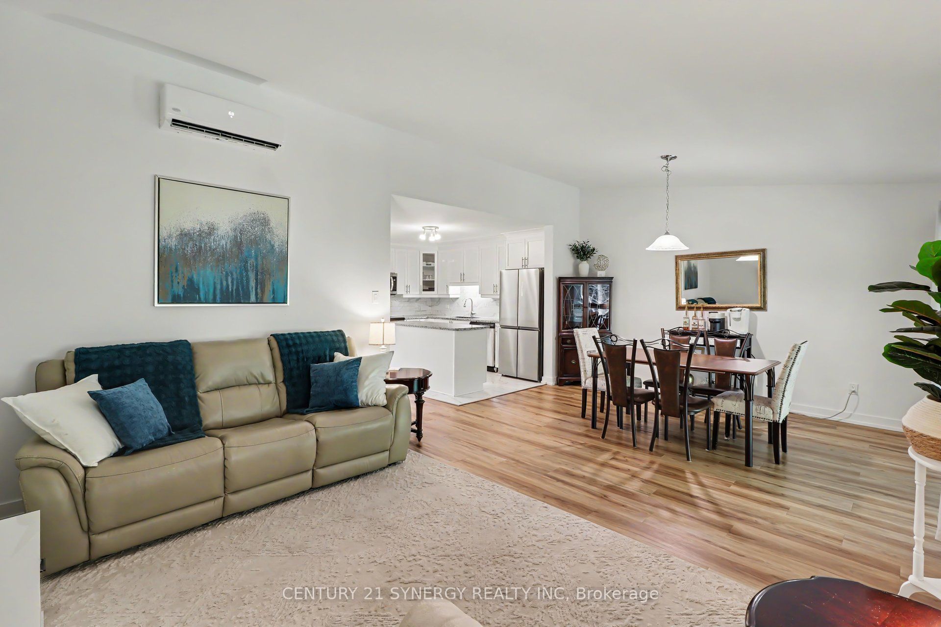 99 St-moritz Terrace 406 Property Photo 7