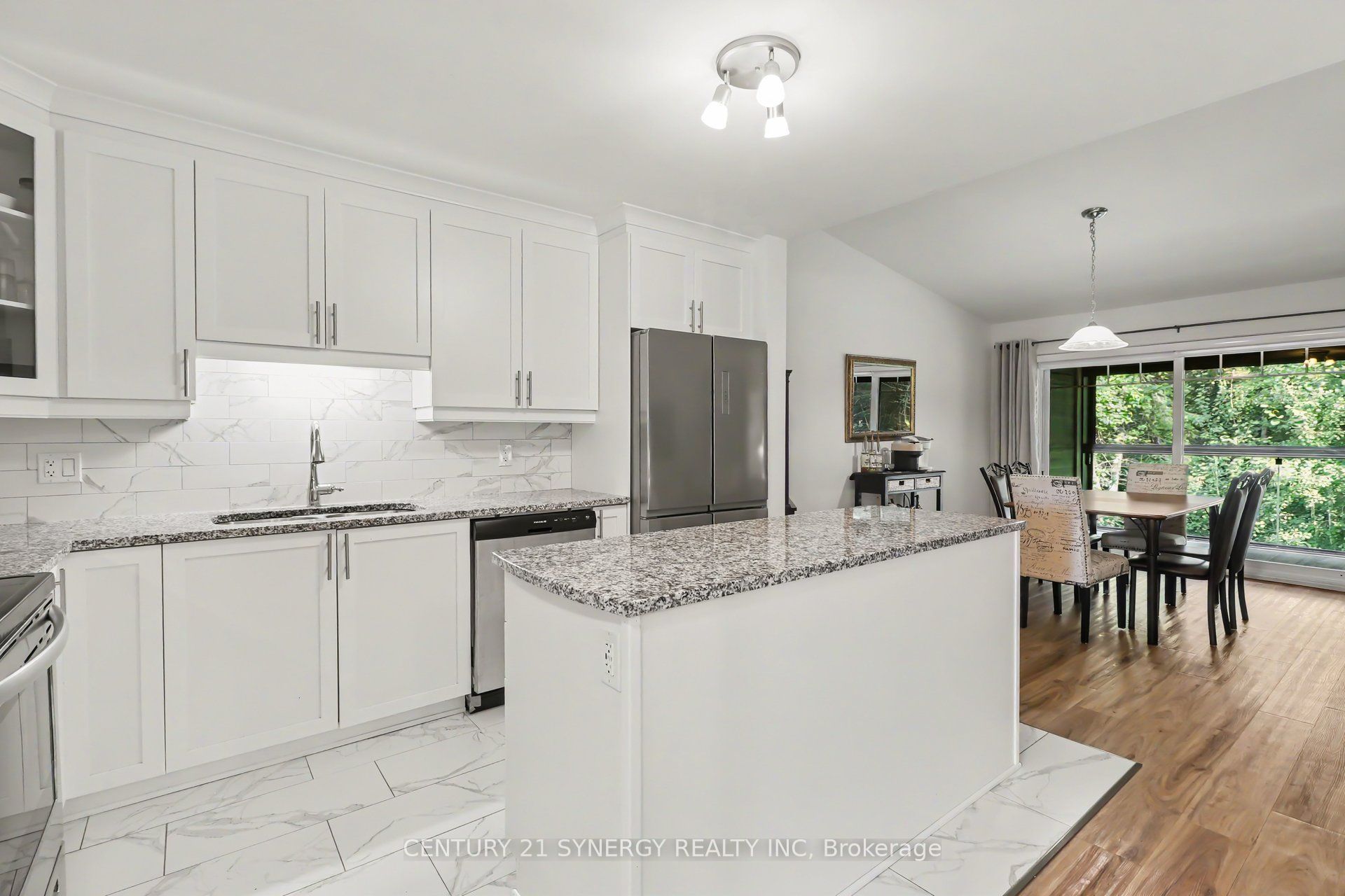 99 St-moritz Terrace 406 Property Photo 13