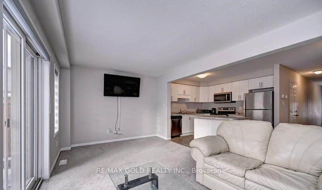 50 Pinnacle Drive 35 Property Photo 4