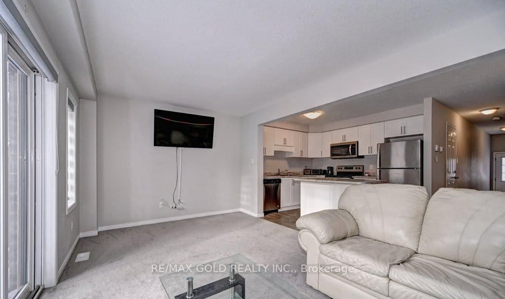 50 Pinnacle Drive 35 Property Photo 7