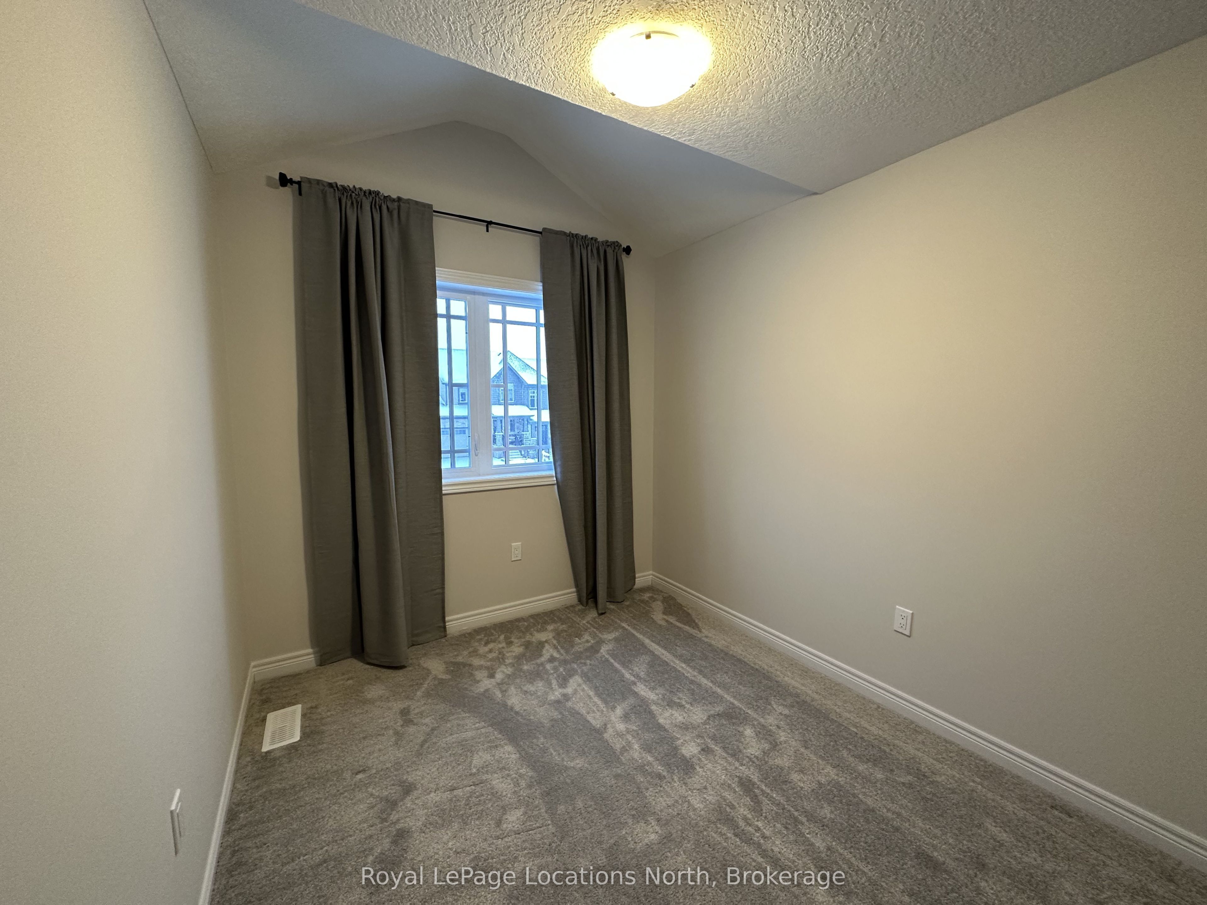 162 Stonebrook Way Property Photo 16