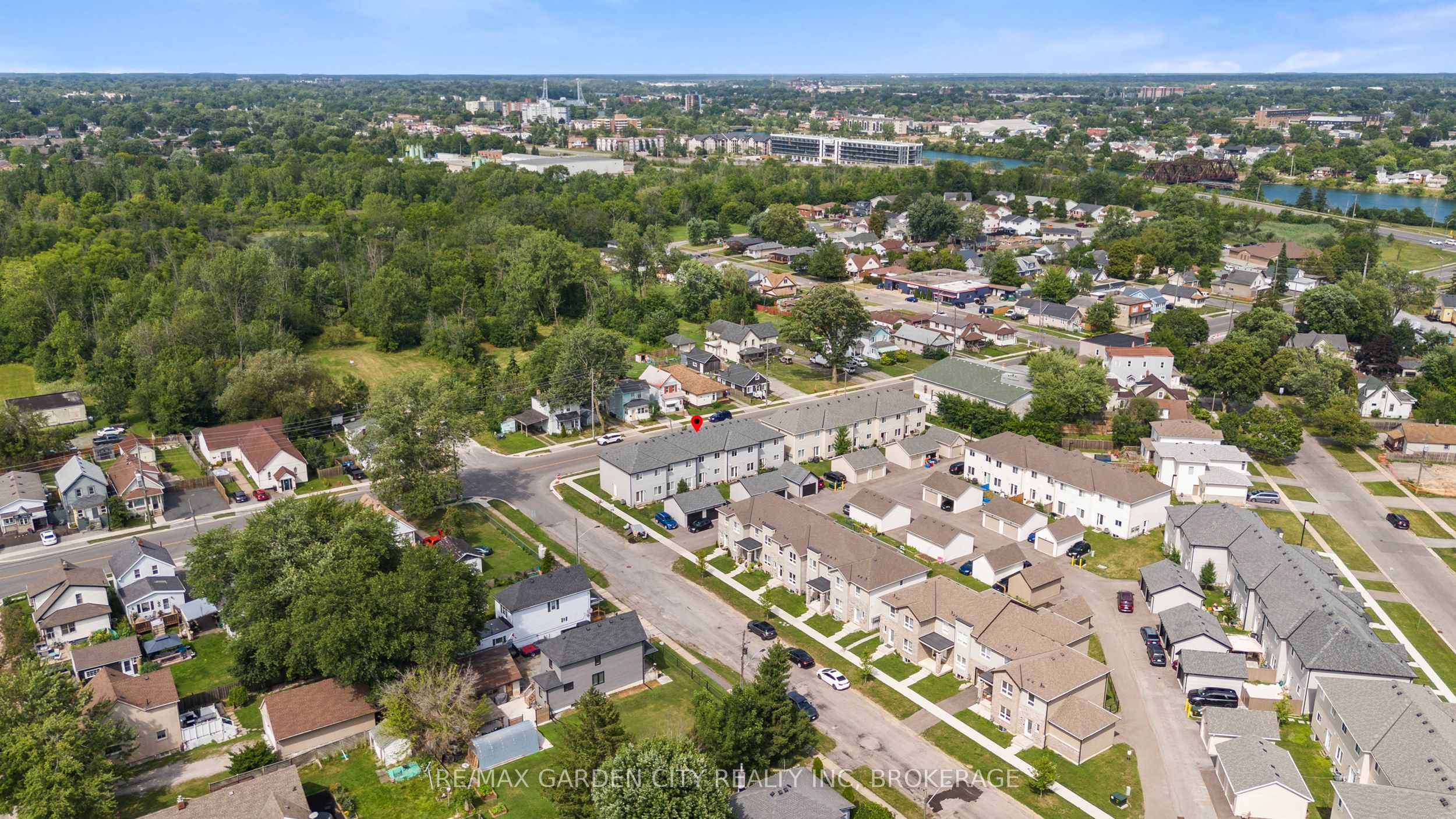 182 Broadway Lane 8 Property Photo 30