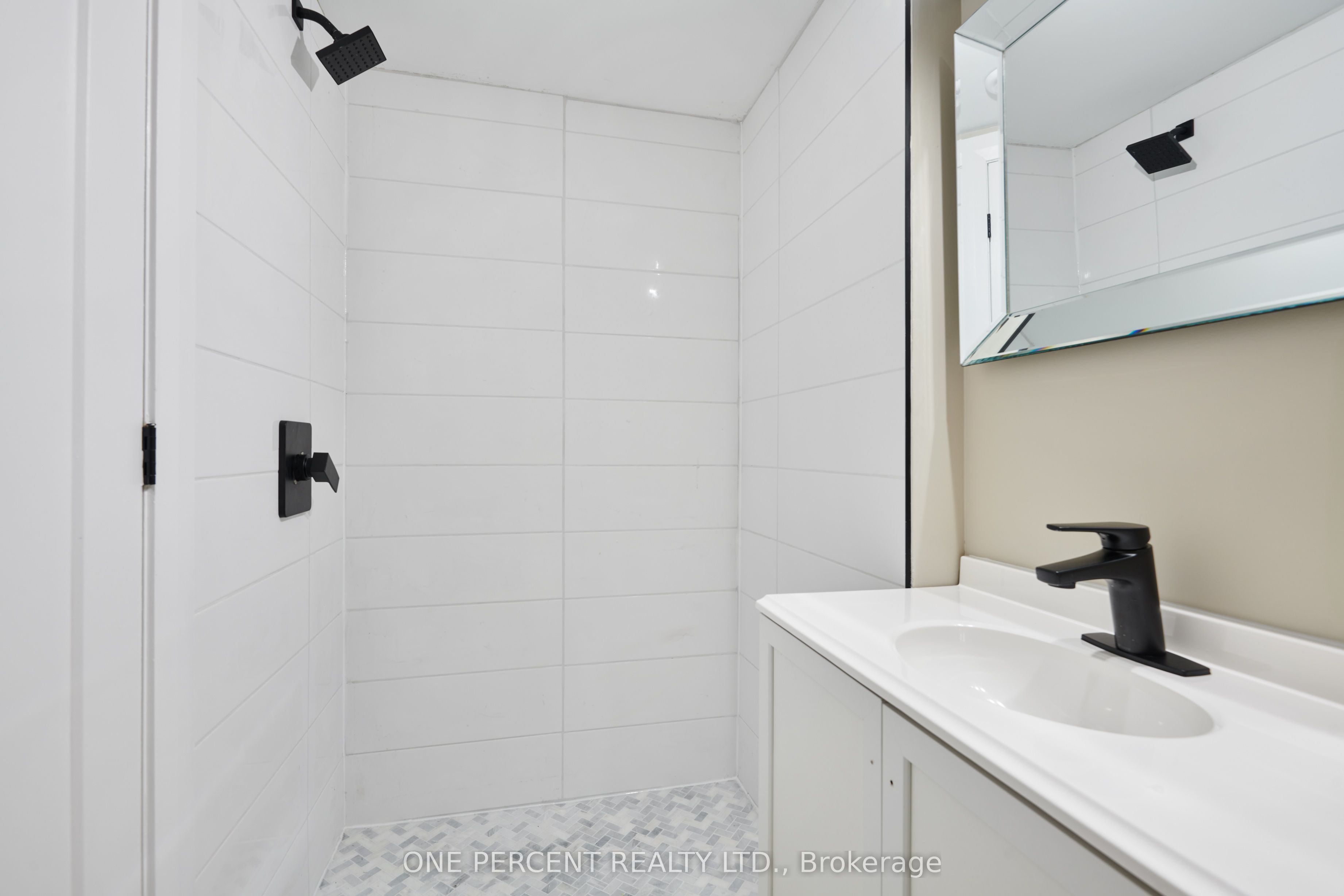 41 Second Avenue Property Photo 45