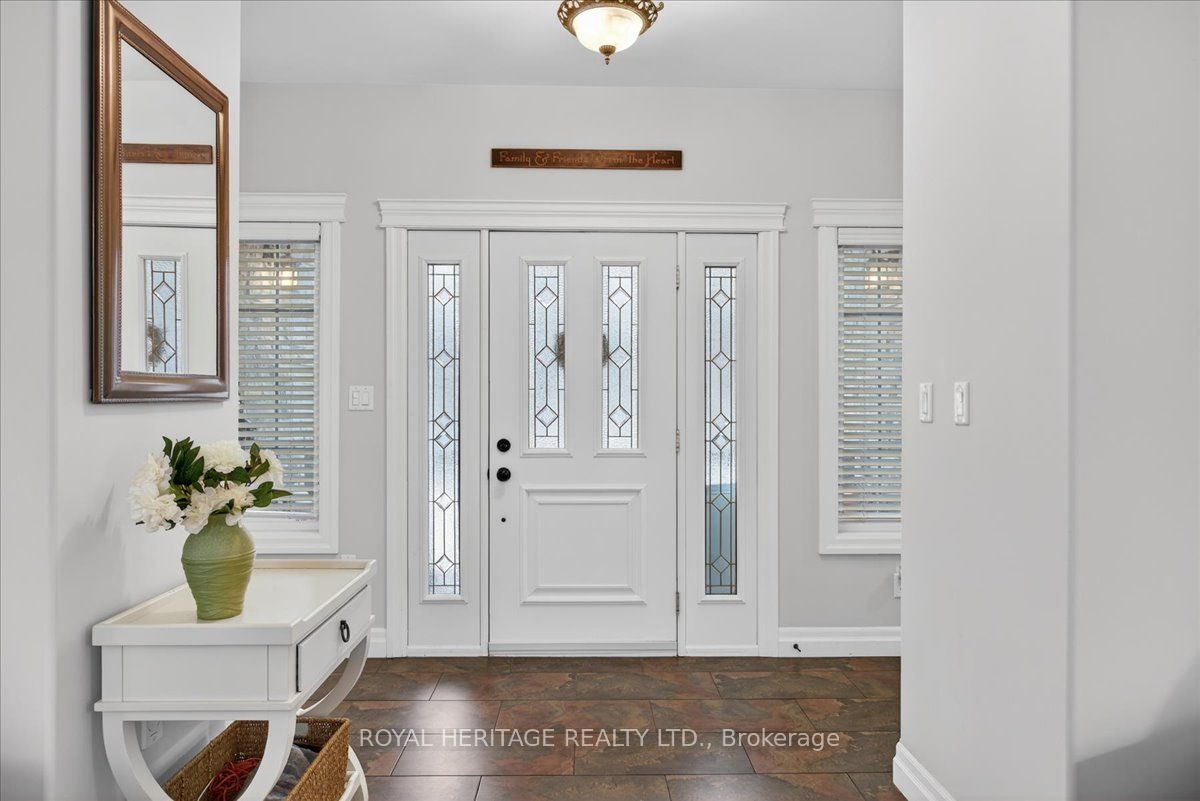134 Mitchell Crescent Property Photo 6