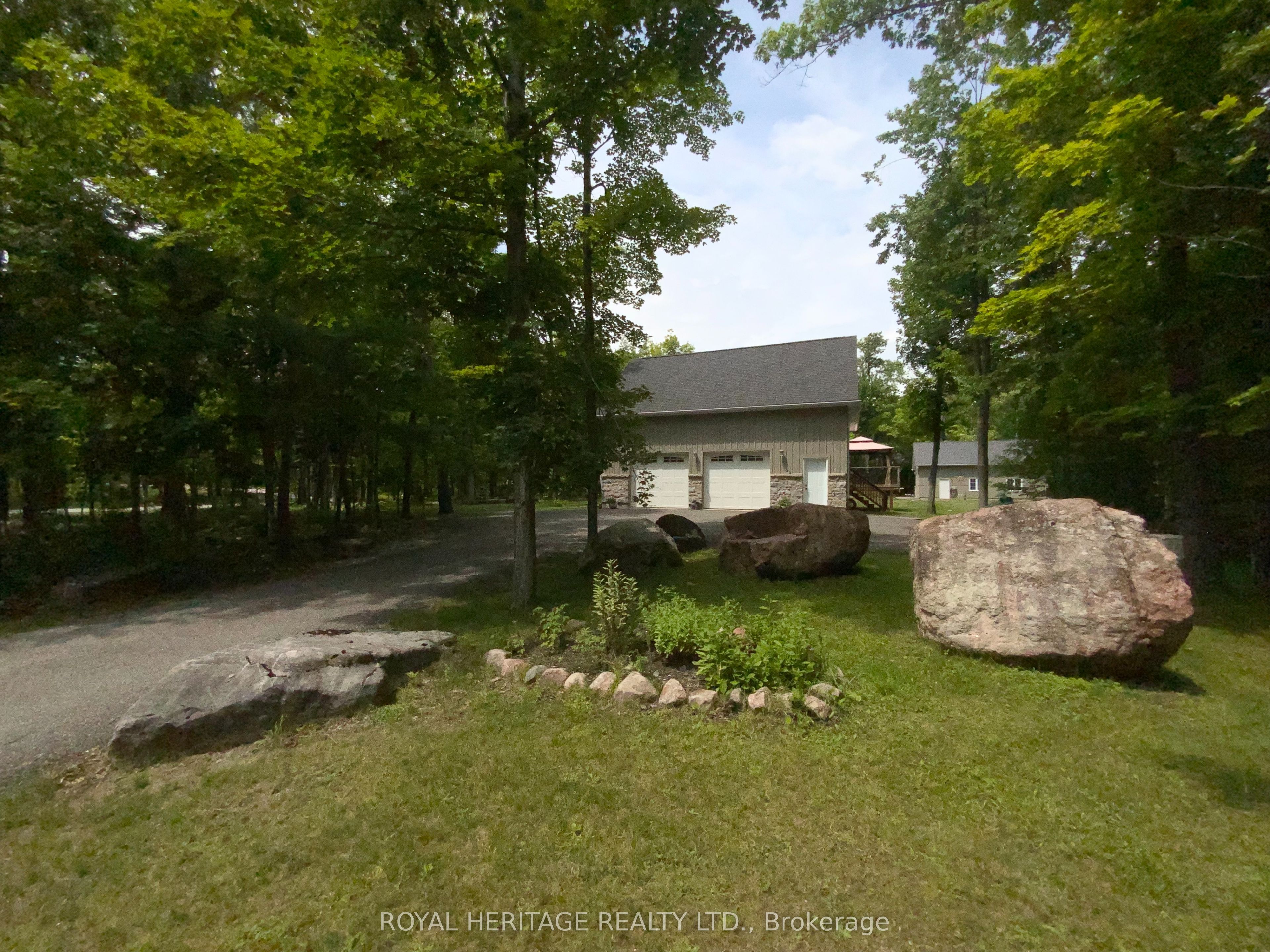 134 Mitchell Crescent Property Photo 31