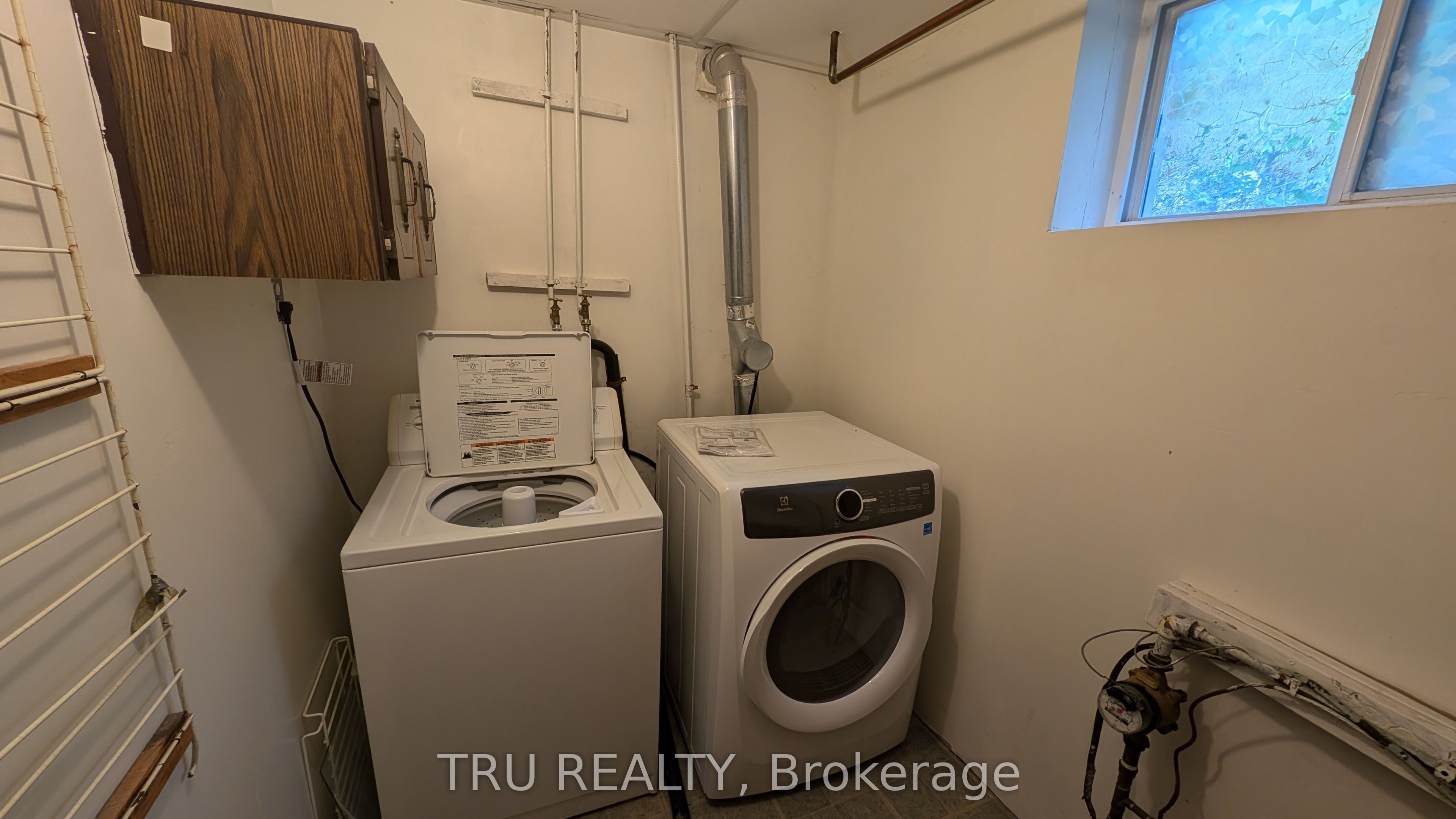 105 Mailes Avenue Property Photo 11