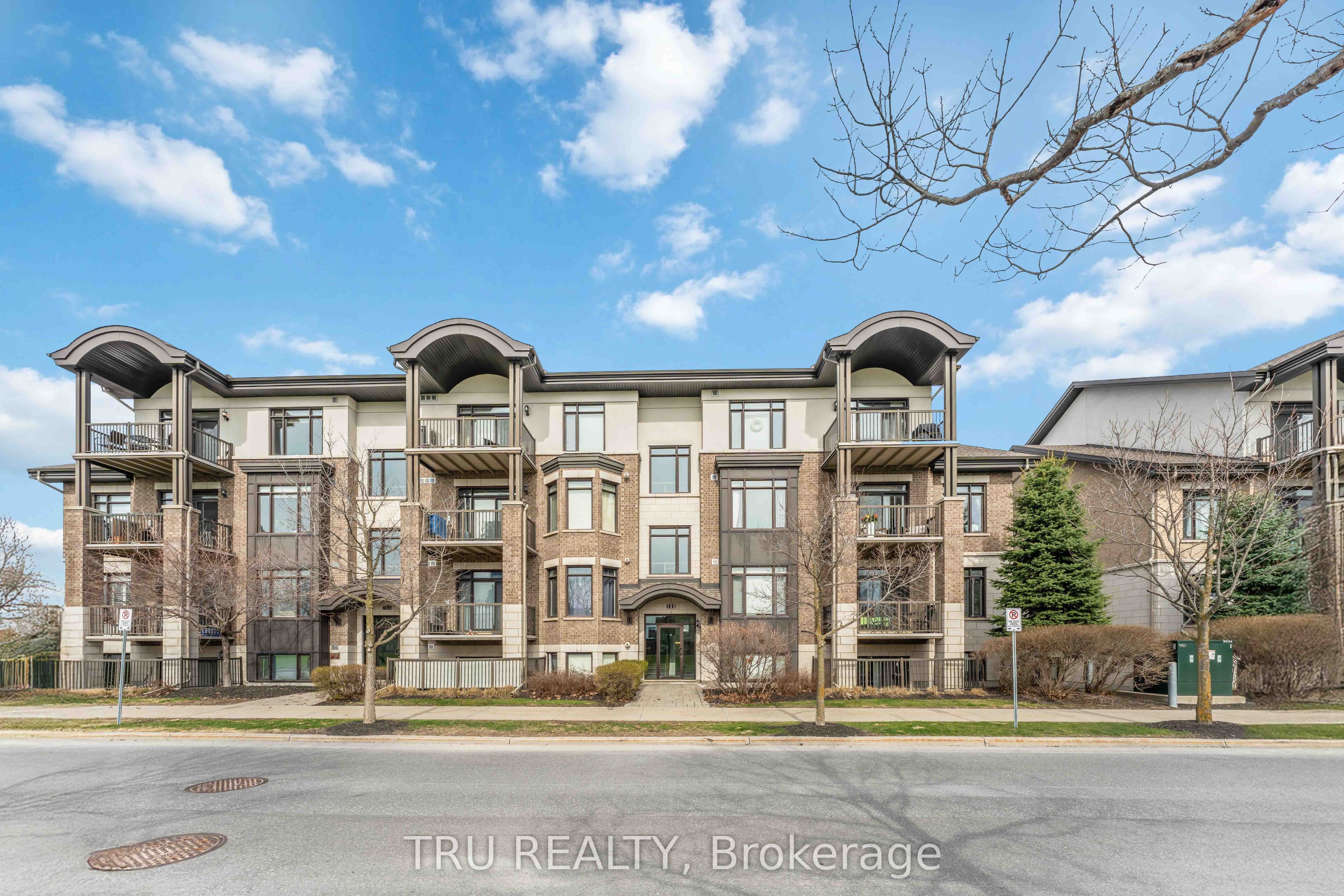 755 Beauparc Private 301 Property Photo 1