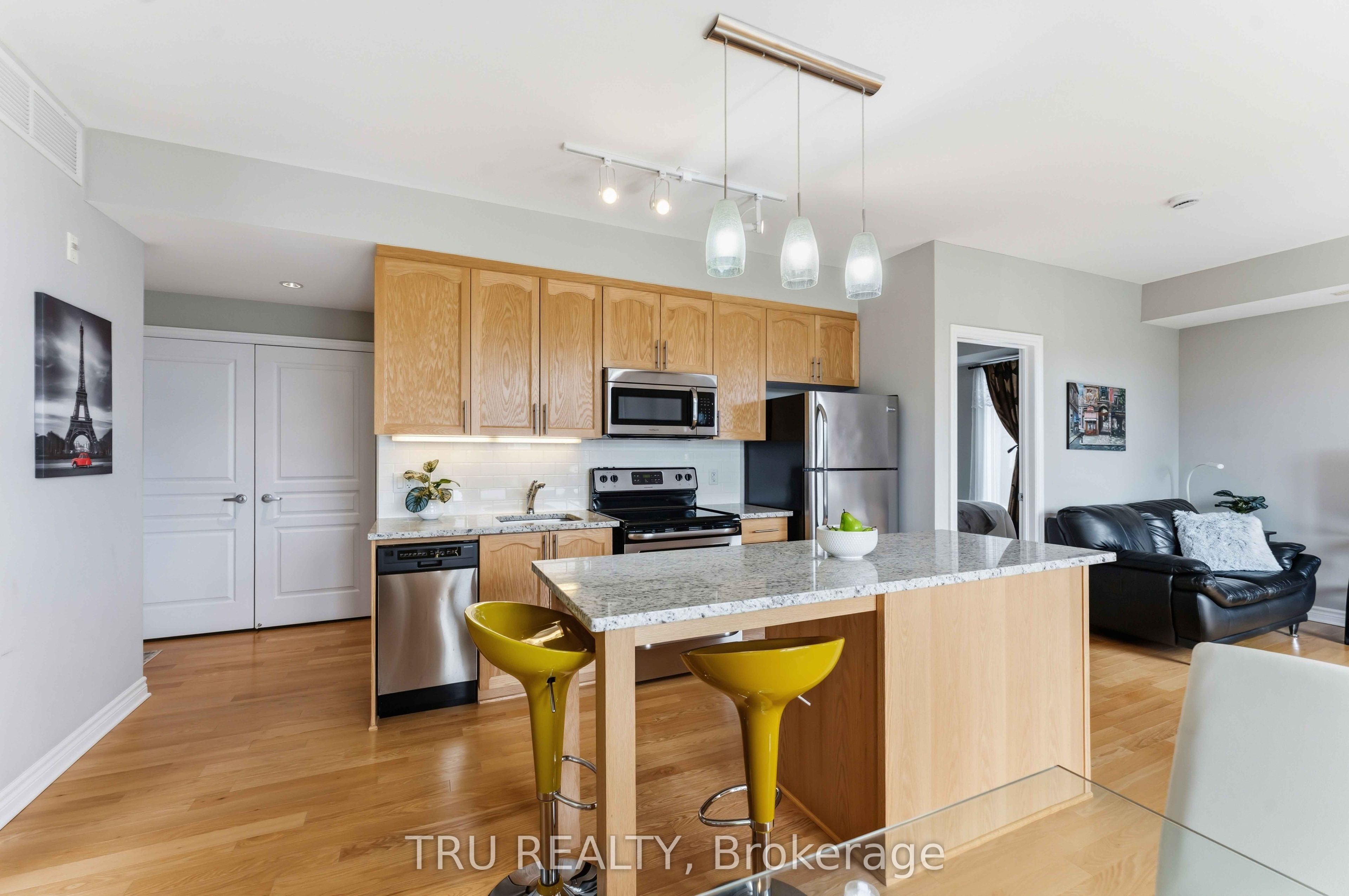 755 Beauparc Private 301 Property Photo 10