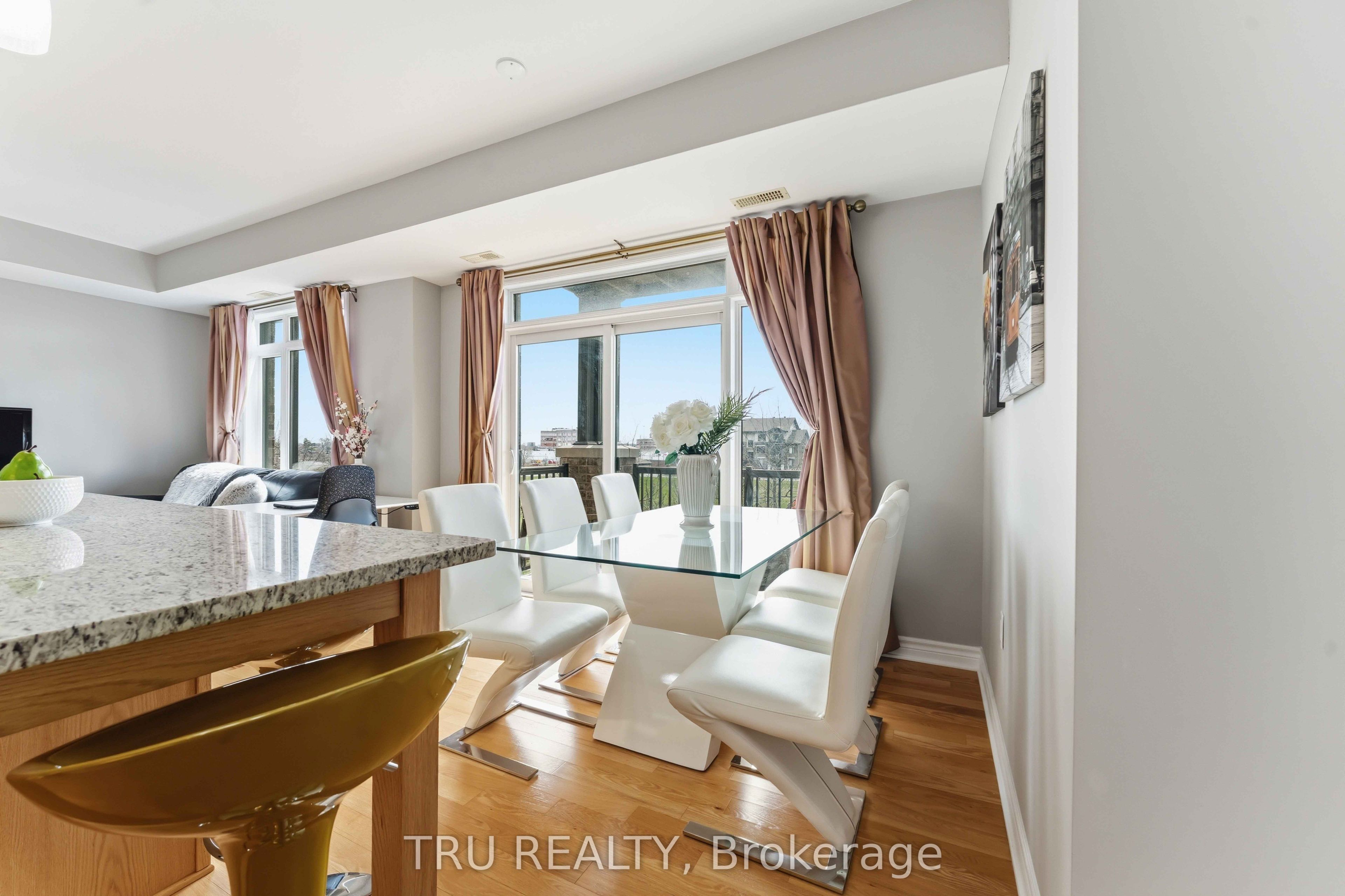 755 Beauparc Private 301 Property Photo 13