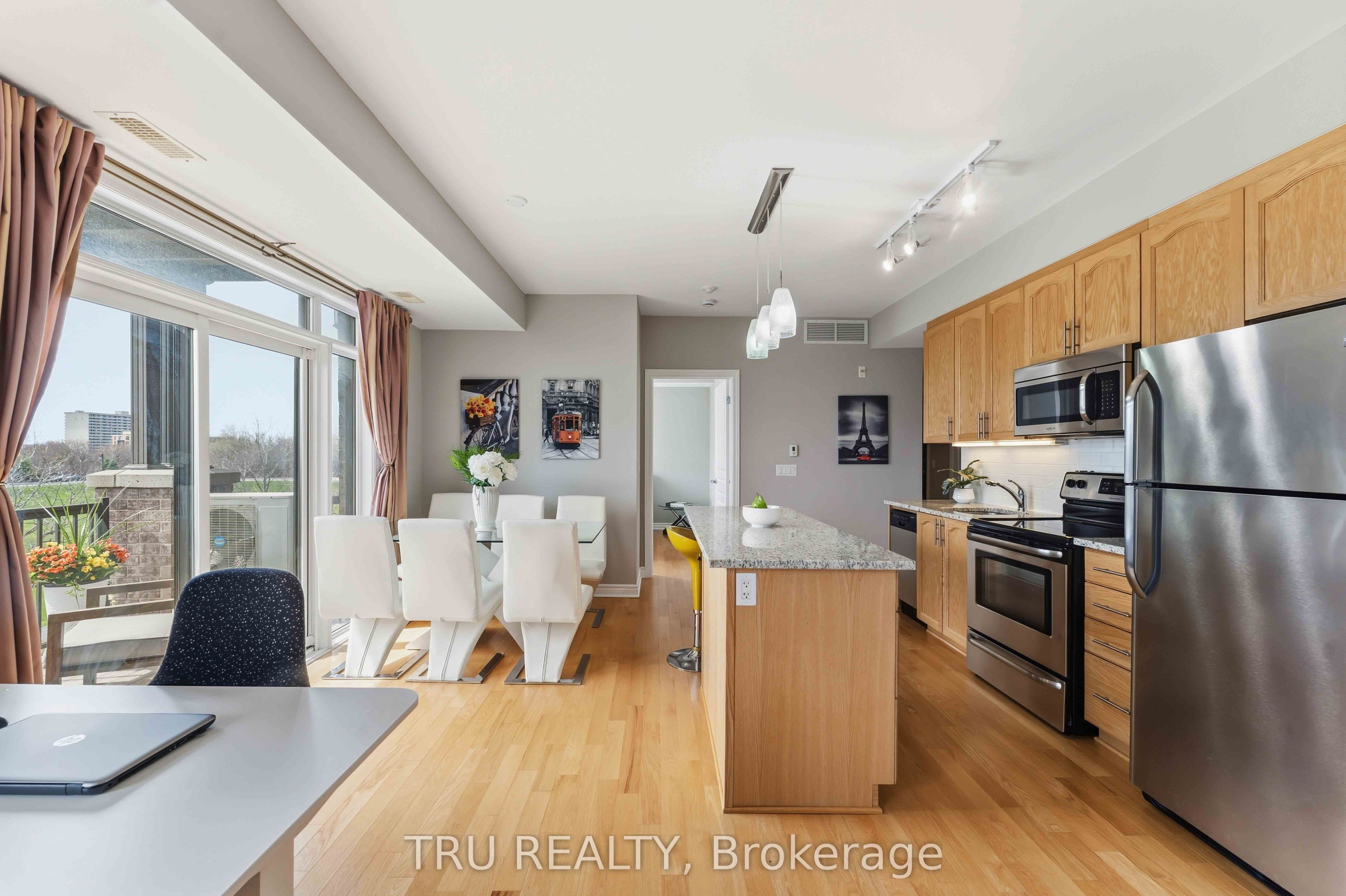755 Beauparc Private 301 Property Photo 17