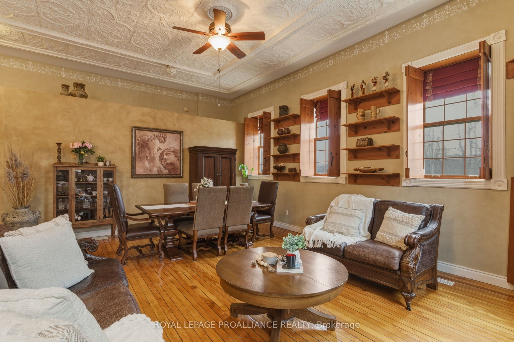157 Norway Street Property Photo 11