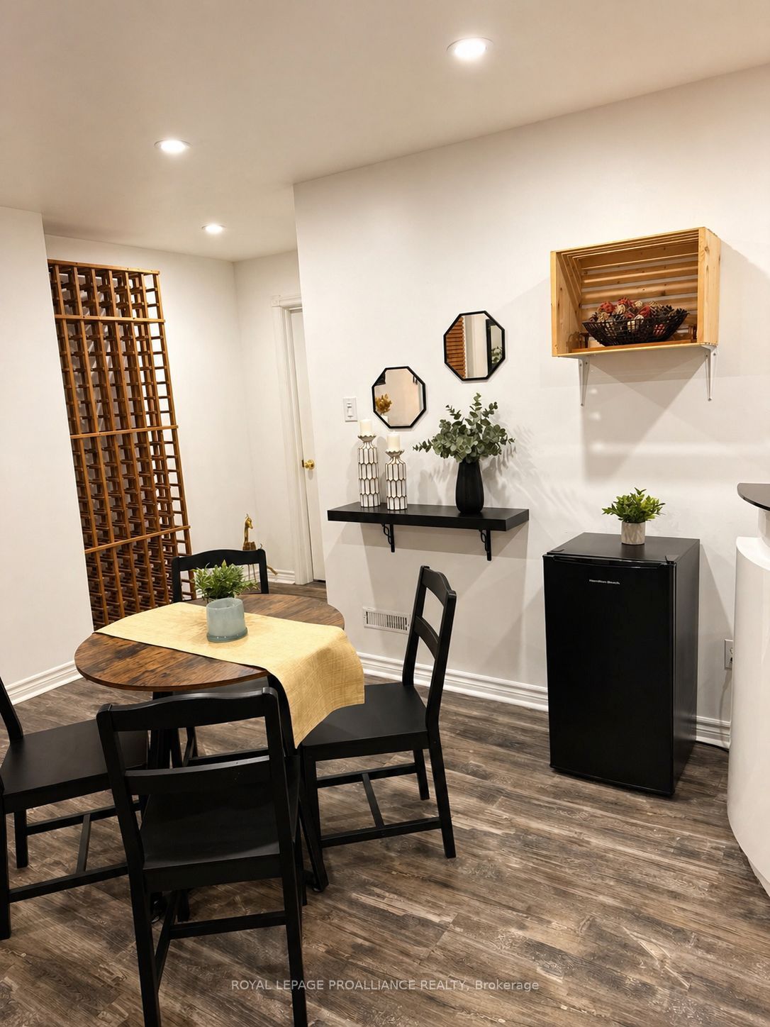 157 Norway Street Property Photo 21