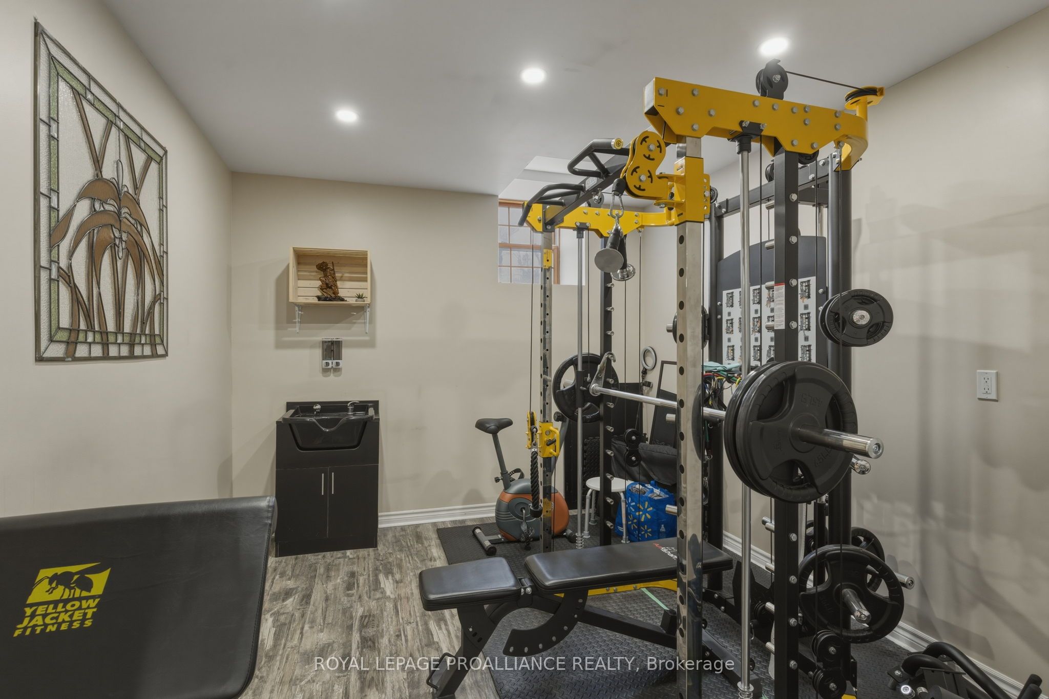 157 Norway Street Property Photo 23