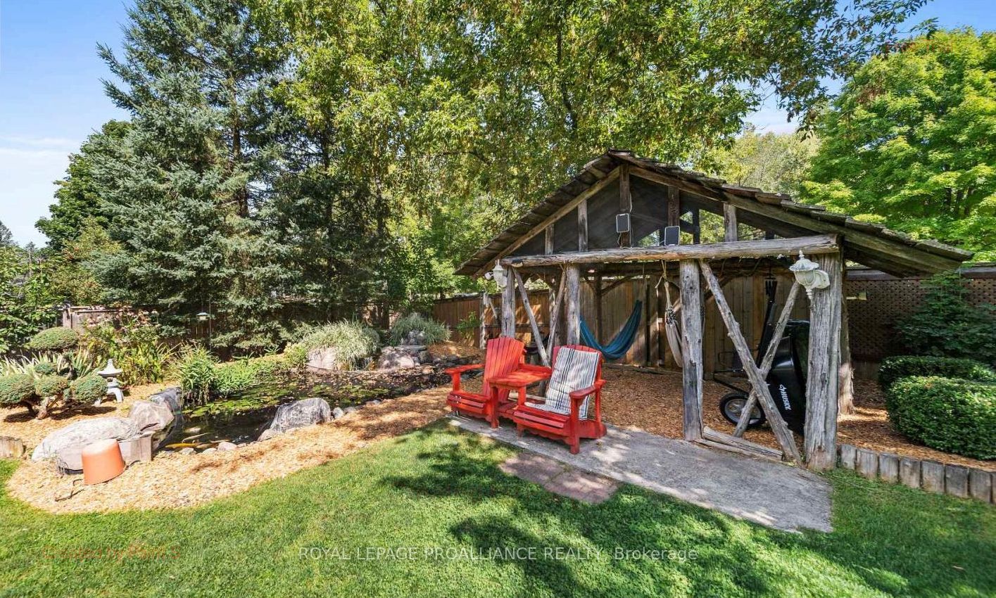 157 Norway Street Property Photo 27