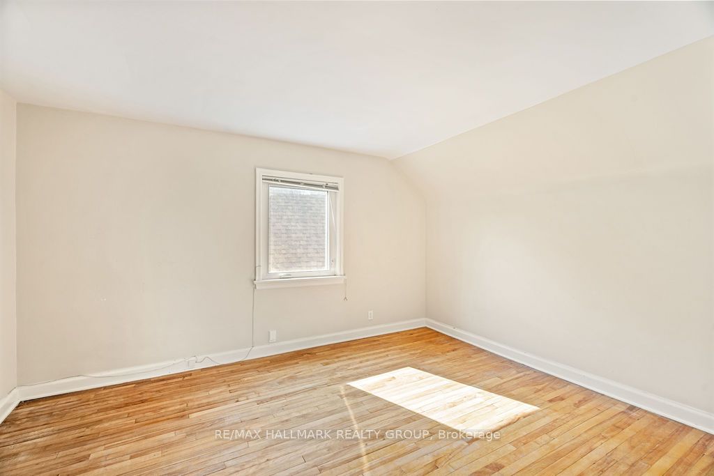 359 Dominion Avenue 2 Property Photo 10