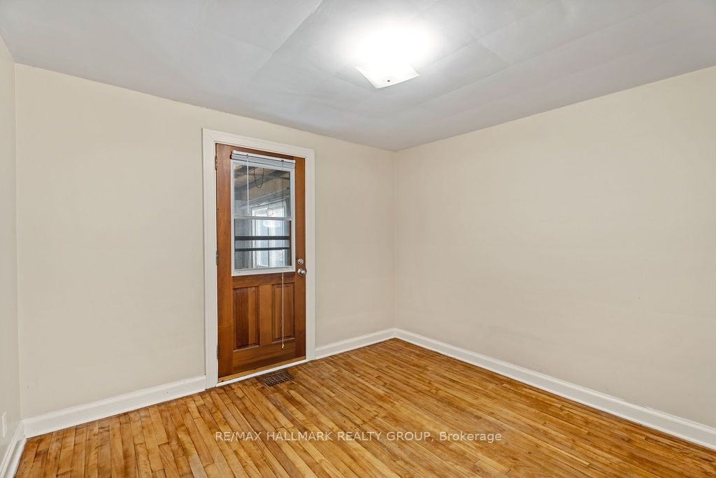 359 Dominion Avenue 2 Property Photo 14