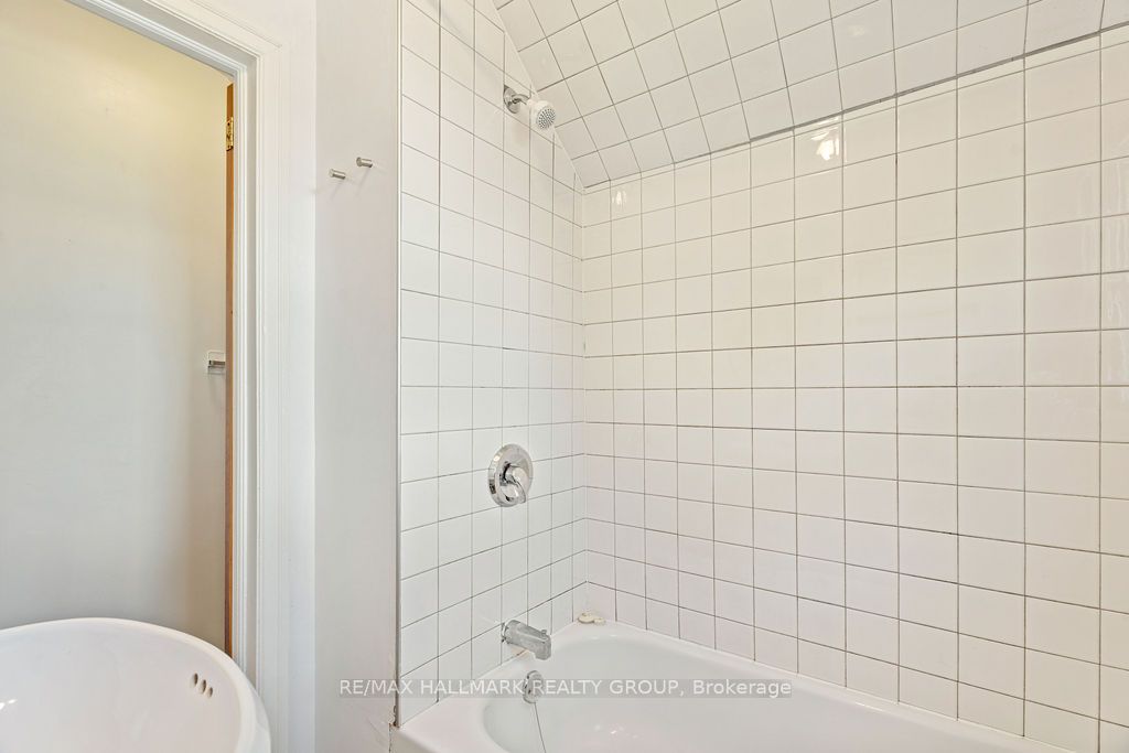 359 Dominion Avenue 2 Property Photo 25