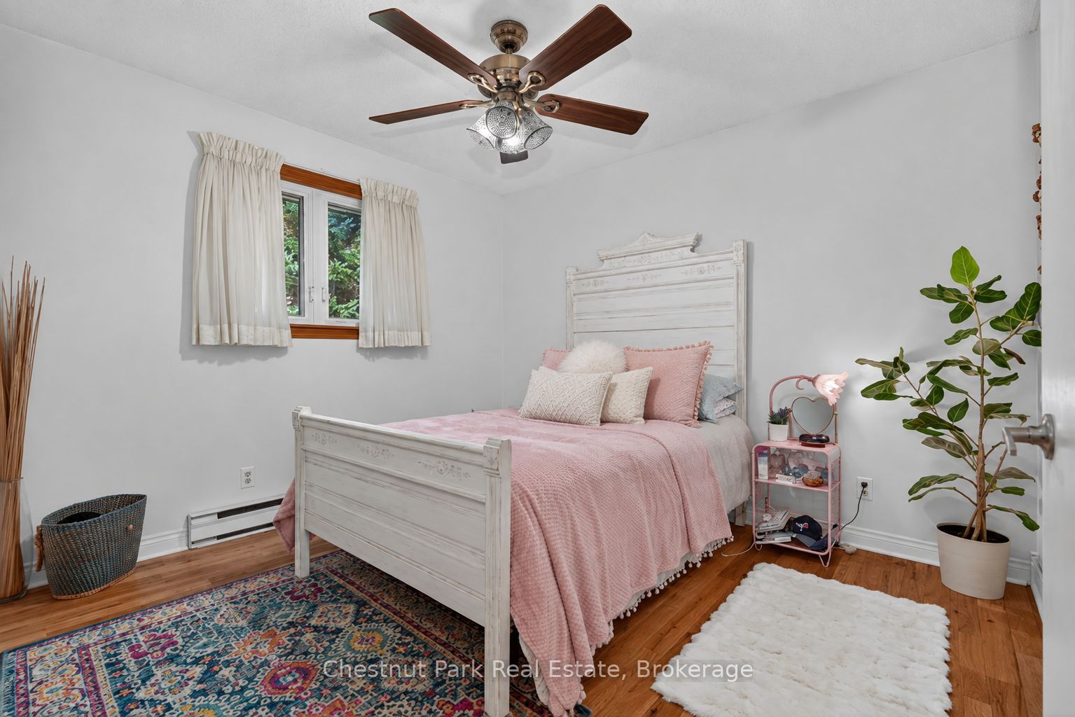 80 Hubbel Crescent Property Photo 17