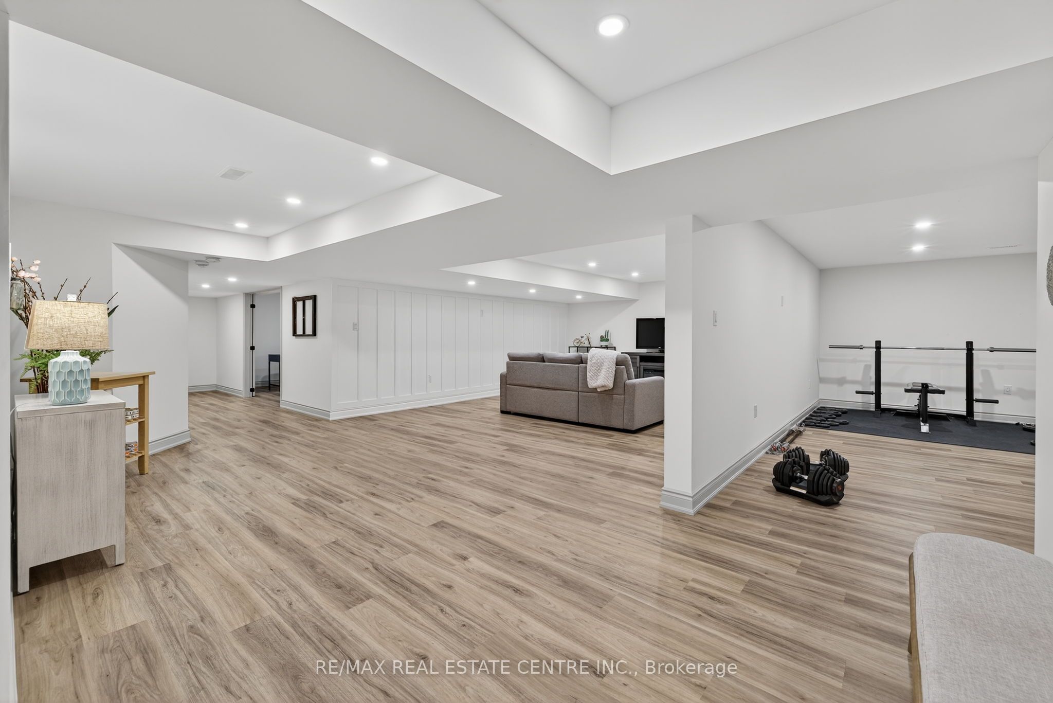 53 Anderson Avenue Property Photo 35
