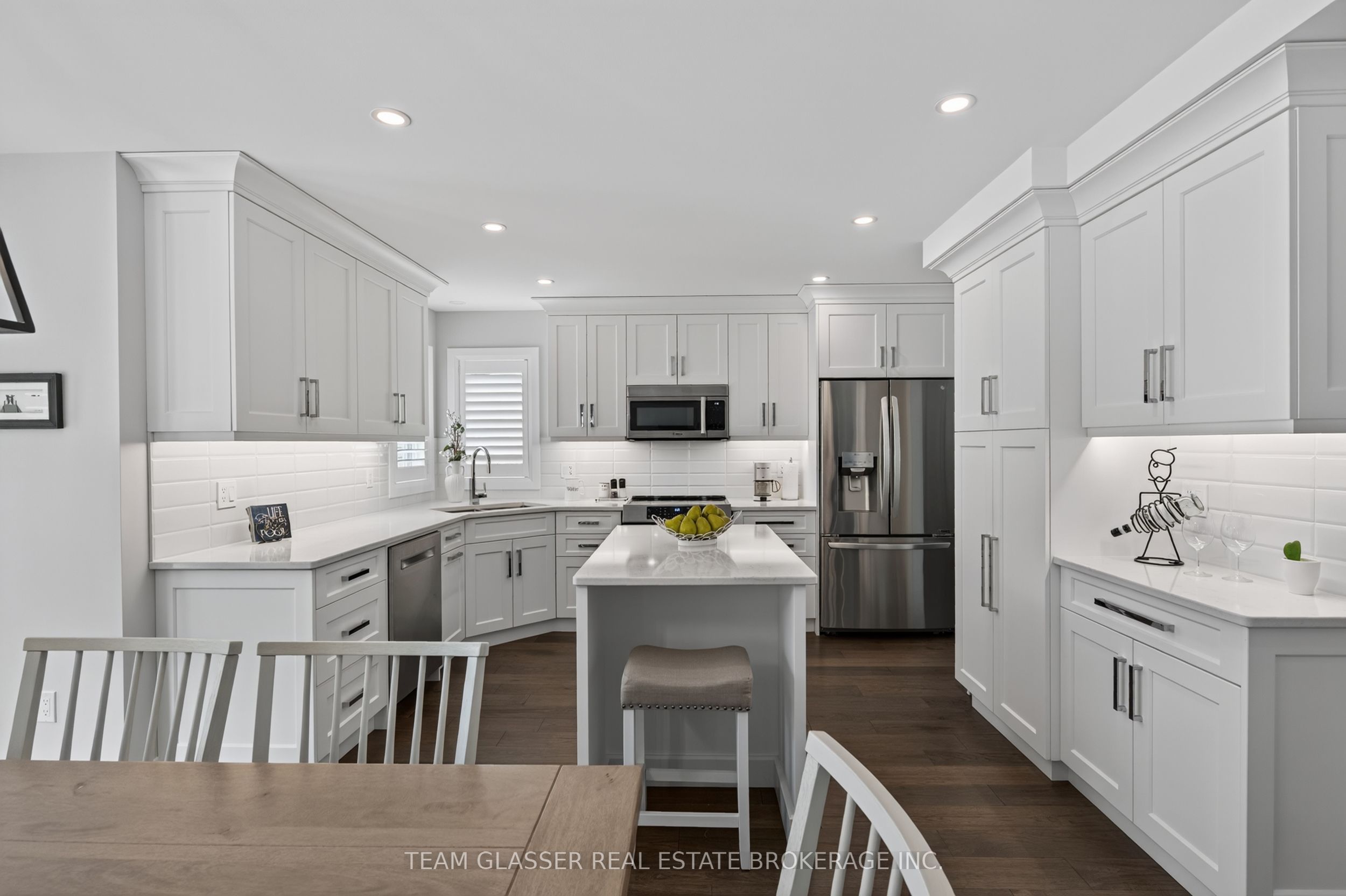 27 Chestnut Hill Property Photo 12