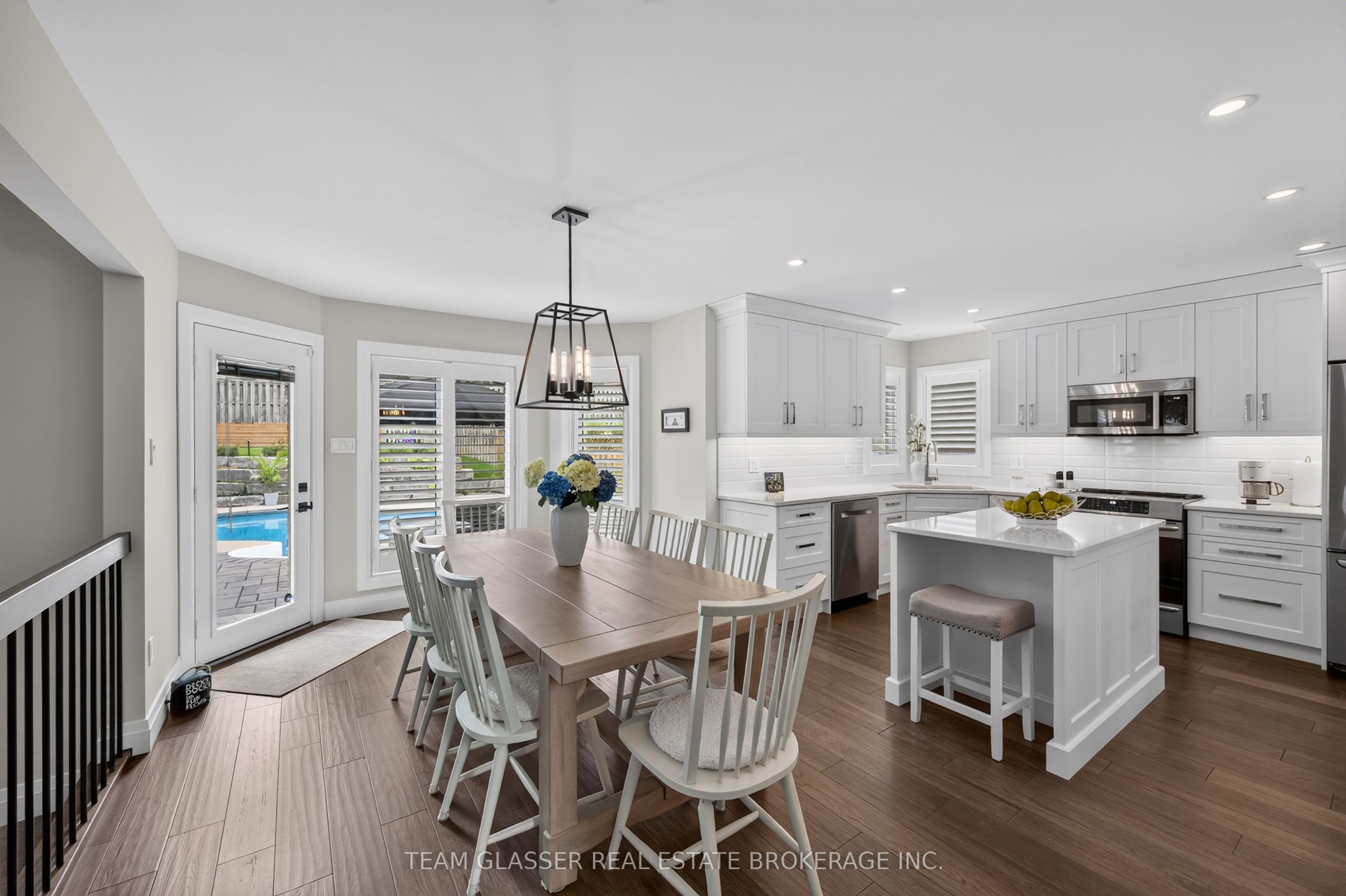 27 Chestnut Hill Property Photo 18