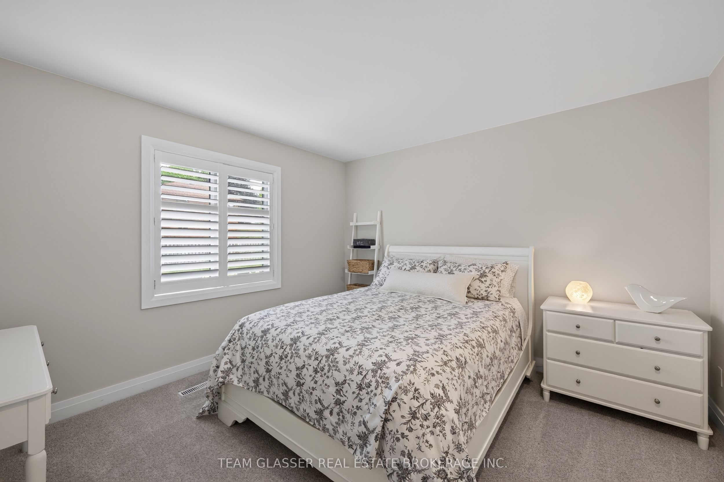 27 Chestnut Hill Property Photo 40