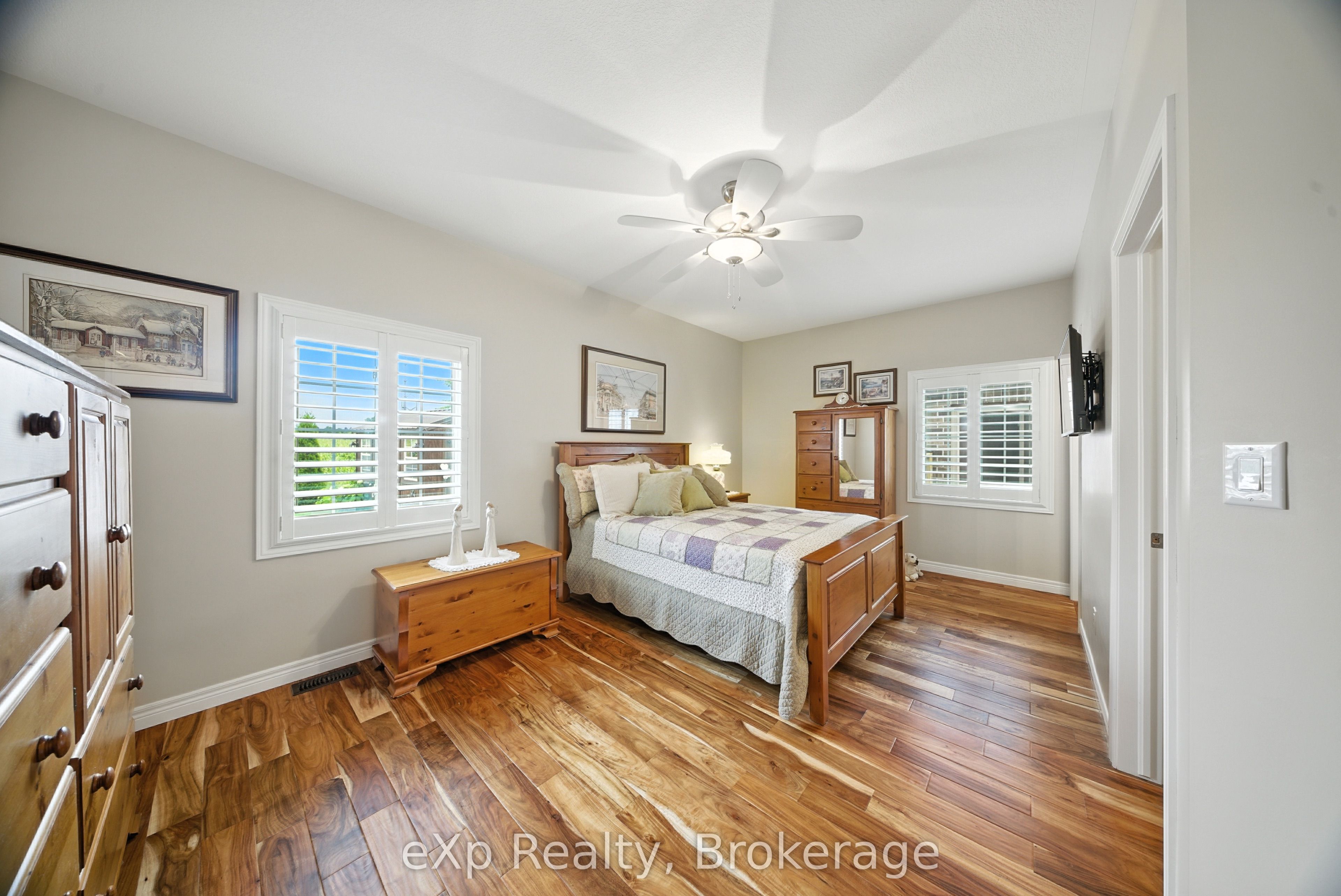 257 Donly Drive S Property Photo 16