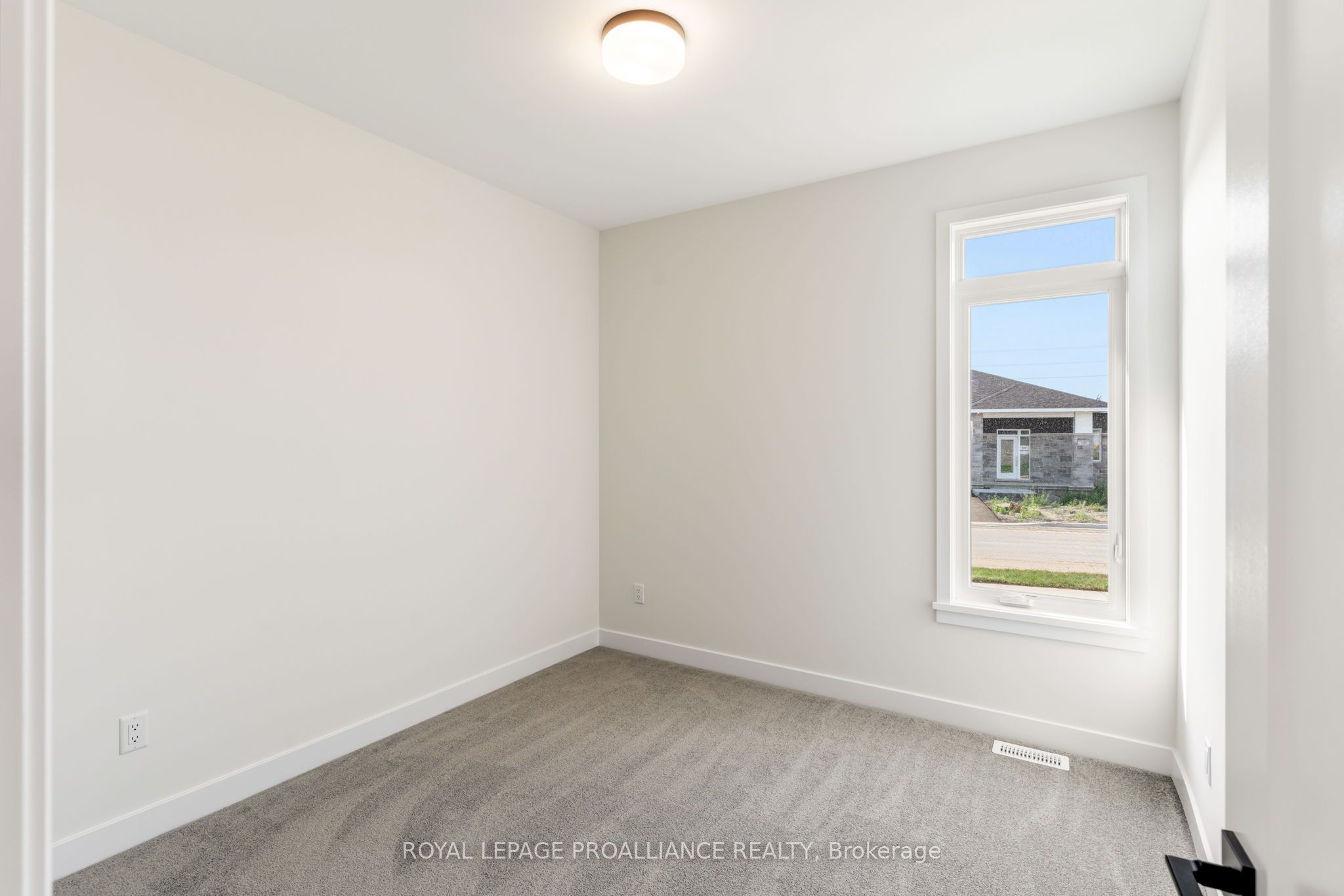 1057 Moore Street Property Photo 10